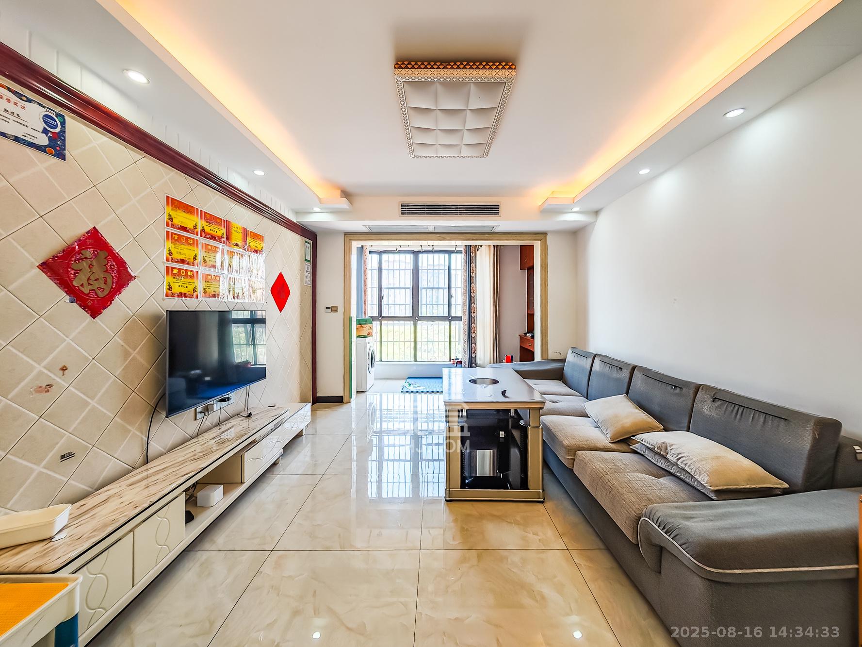 水映加州  3室2厅1卫    166.0万 水映加州  3室2厅1卫    166.0万