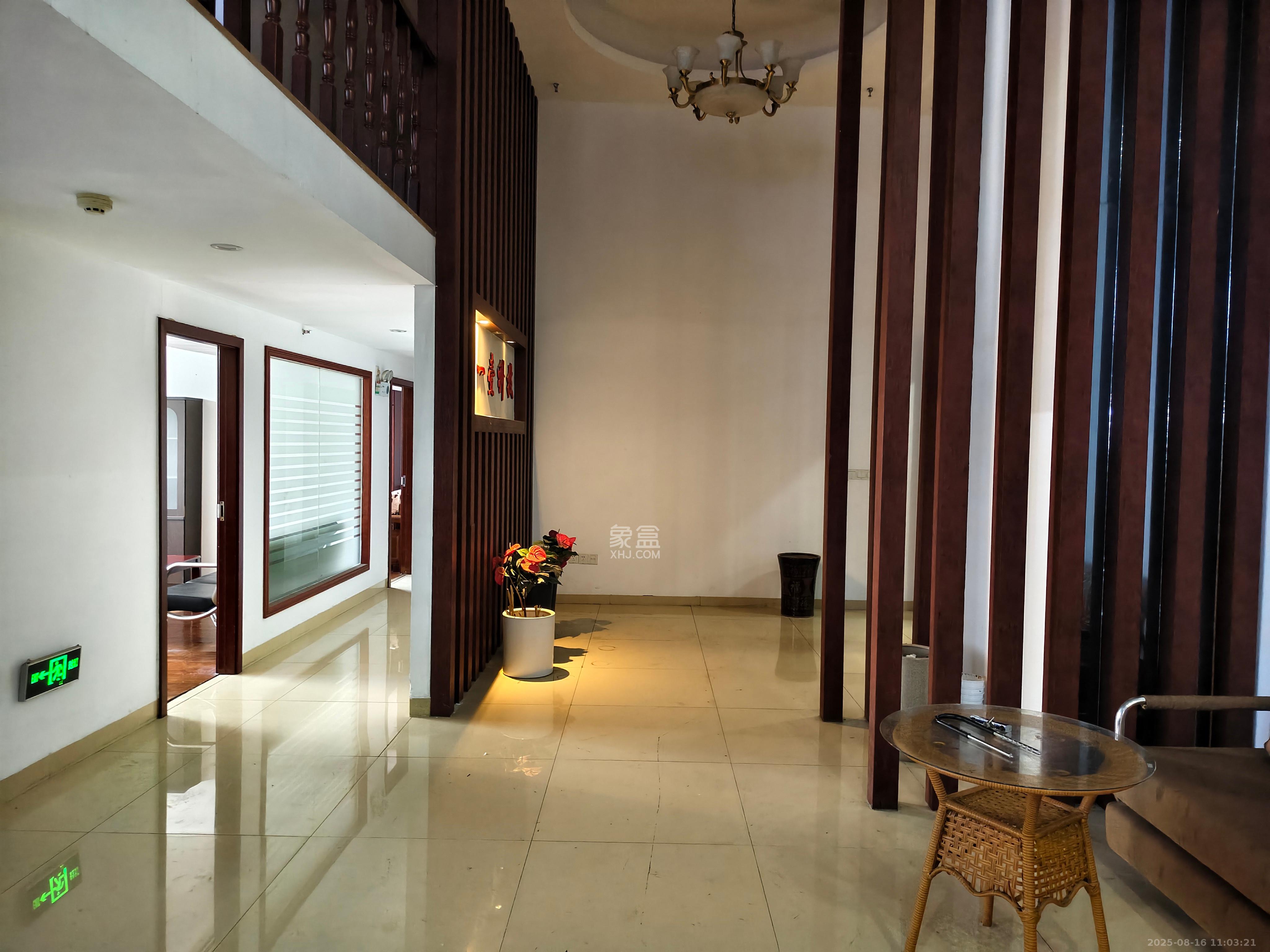 建发汇金国际 1室1厅1卫 20000.0元/月 建发汇金国际 1室1厅1卫 20000.0元/月室内图