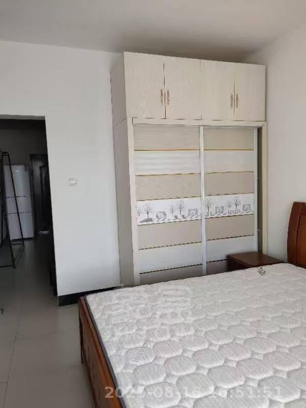 环洲鼎盛  2室1厅1卫    1500.0元/月 环洲鼎盛  2室1厅1卫    1500.0元/月室内图