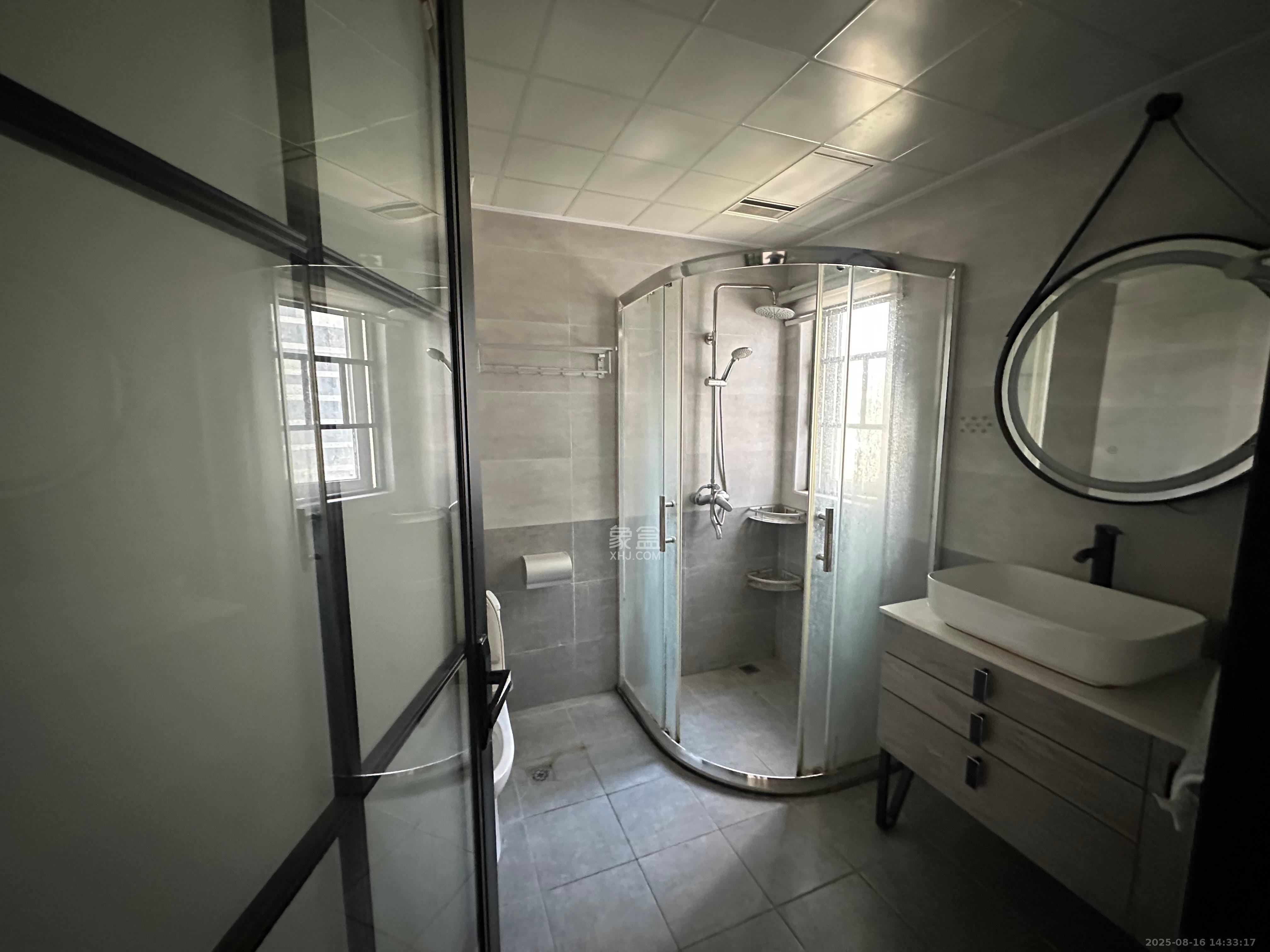 保利天禧D区 4室2厅2卫 3900.0元/月 保利天禧D区 4室2厅2卫 3900.0元/月室内图