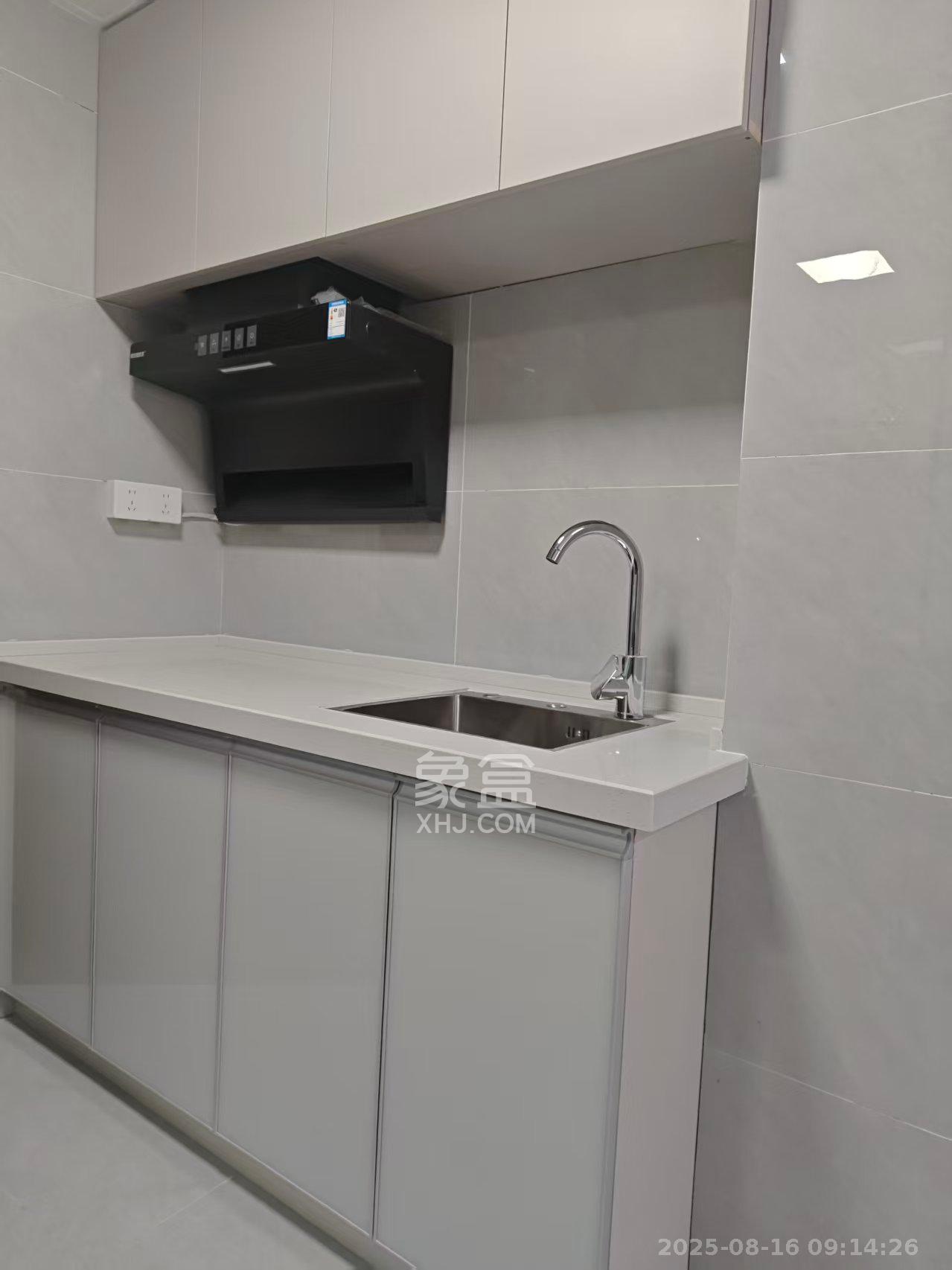 海德公园 1室1厅1卫 1280.0元/月 海德公园 1室1厅1卫 1280.0元/月室内图