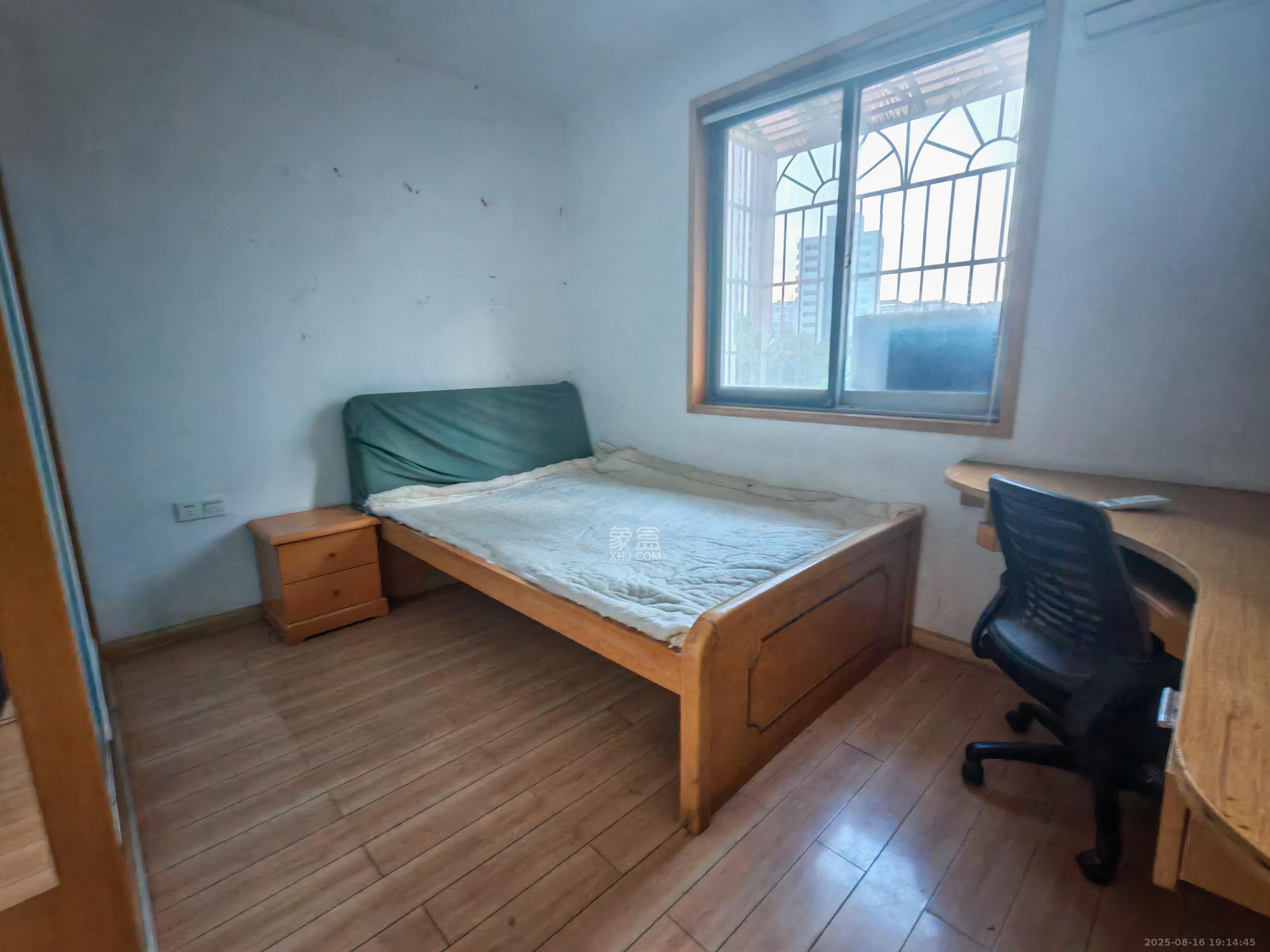 水泵厂宿舍  2室2厅1卫    1700.0元/月室内图