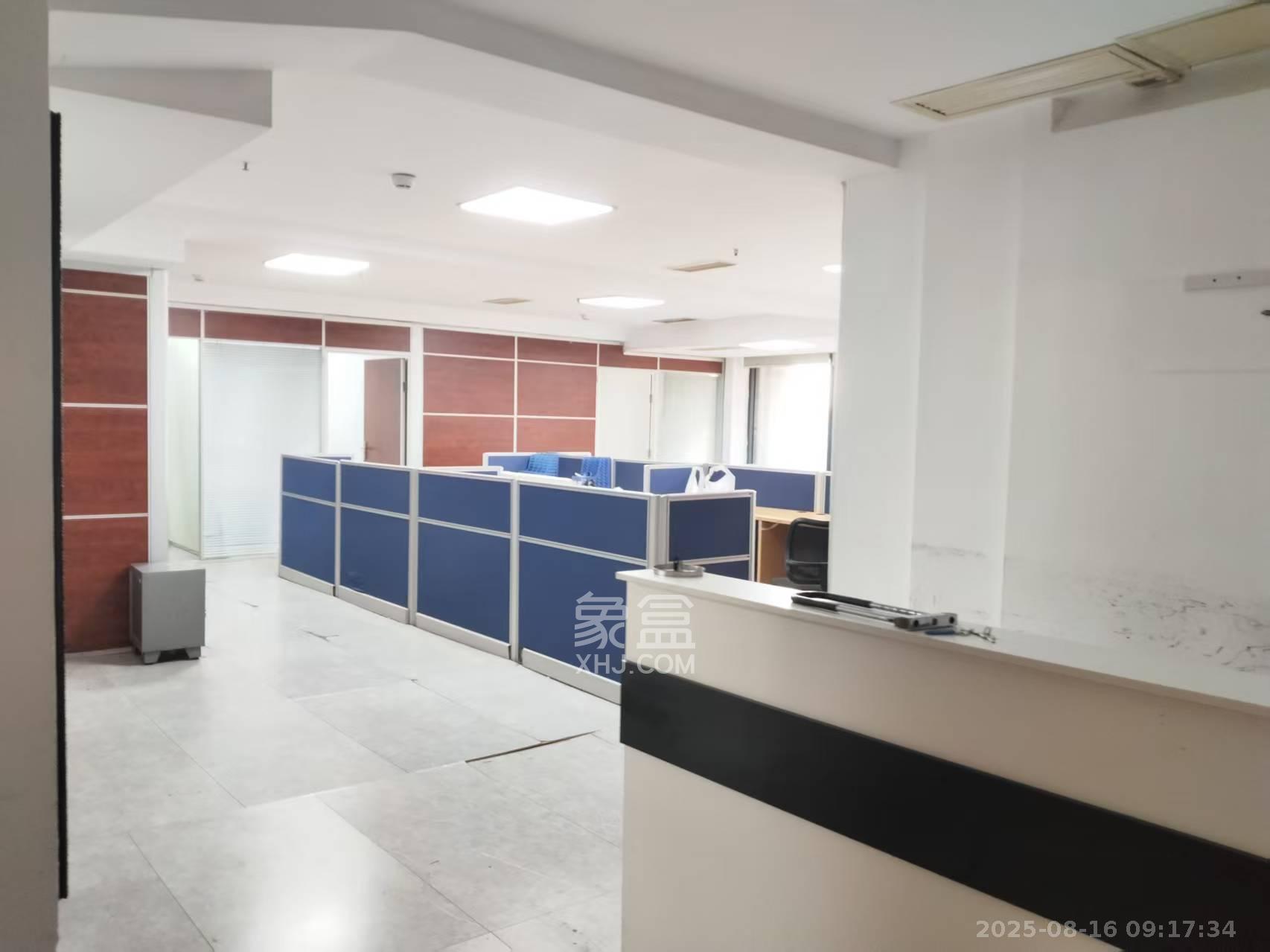 万象新天  5室2厅2卫    4200.0元/月室内图