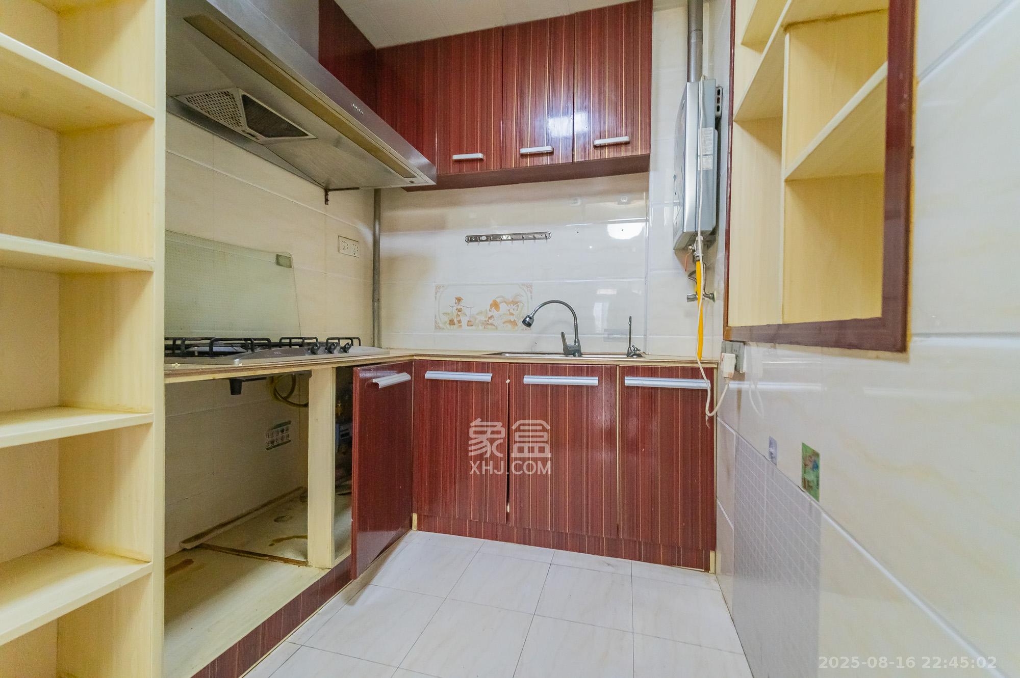 东方航标 2室2厅1卫 49.8万 东方航标 2室2厅1卫 49.8万厨房