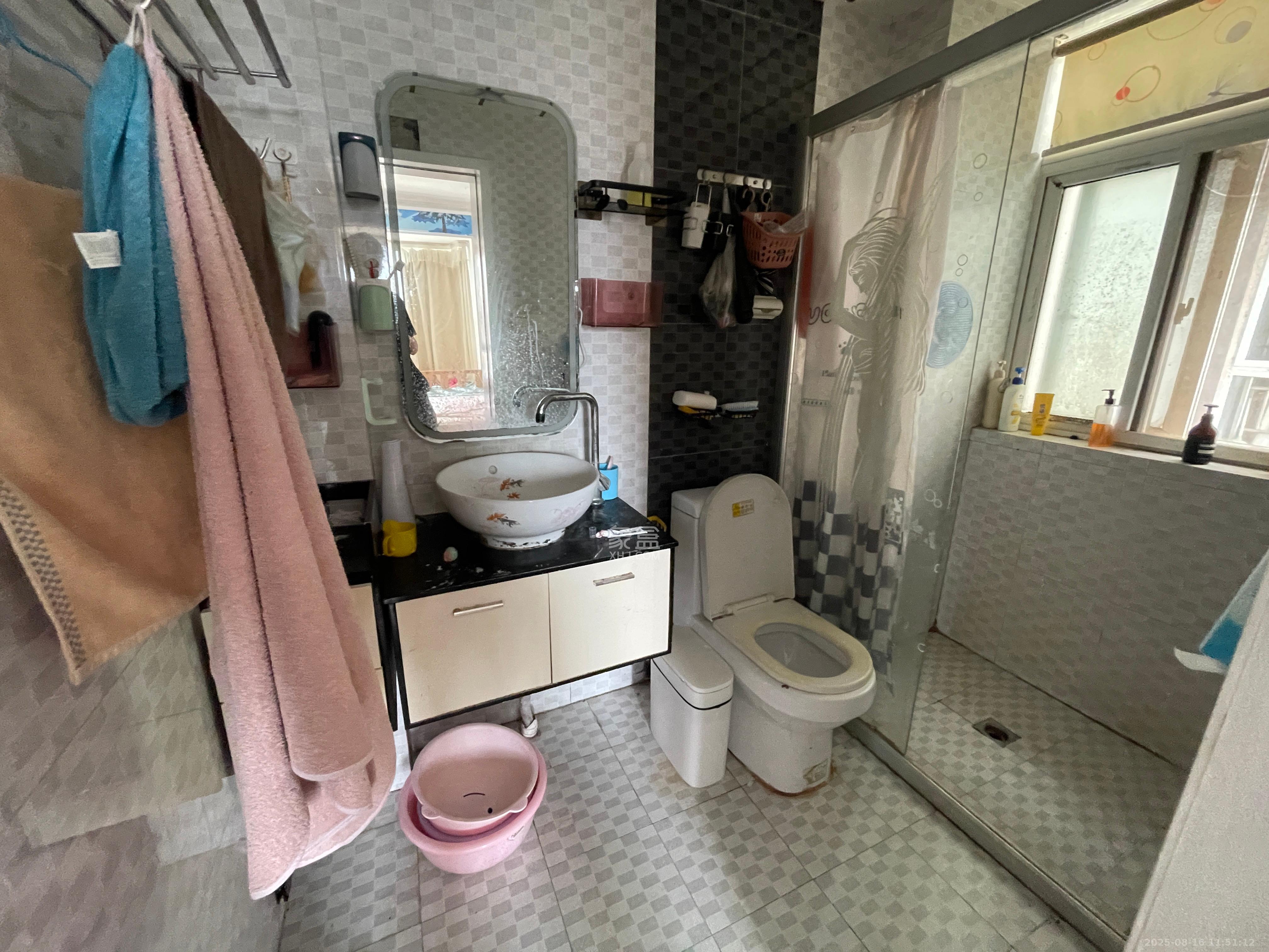 星沙教师公寓  1室2厅1卫    2200.0元/月室内图