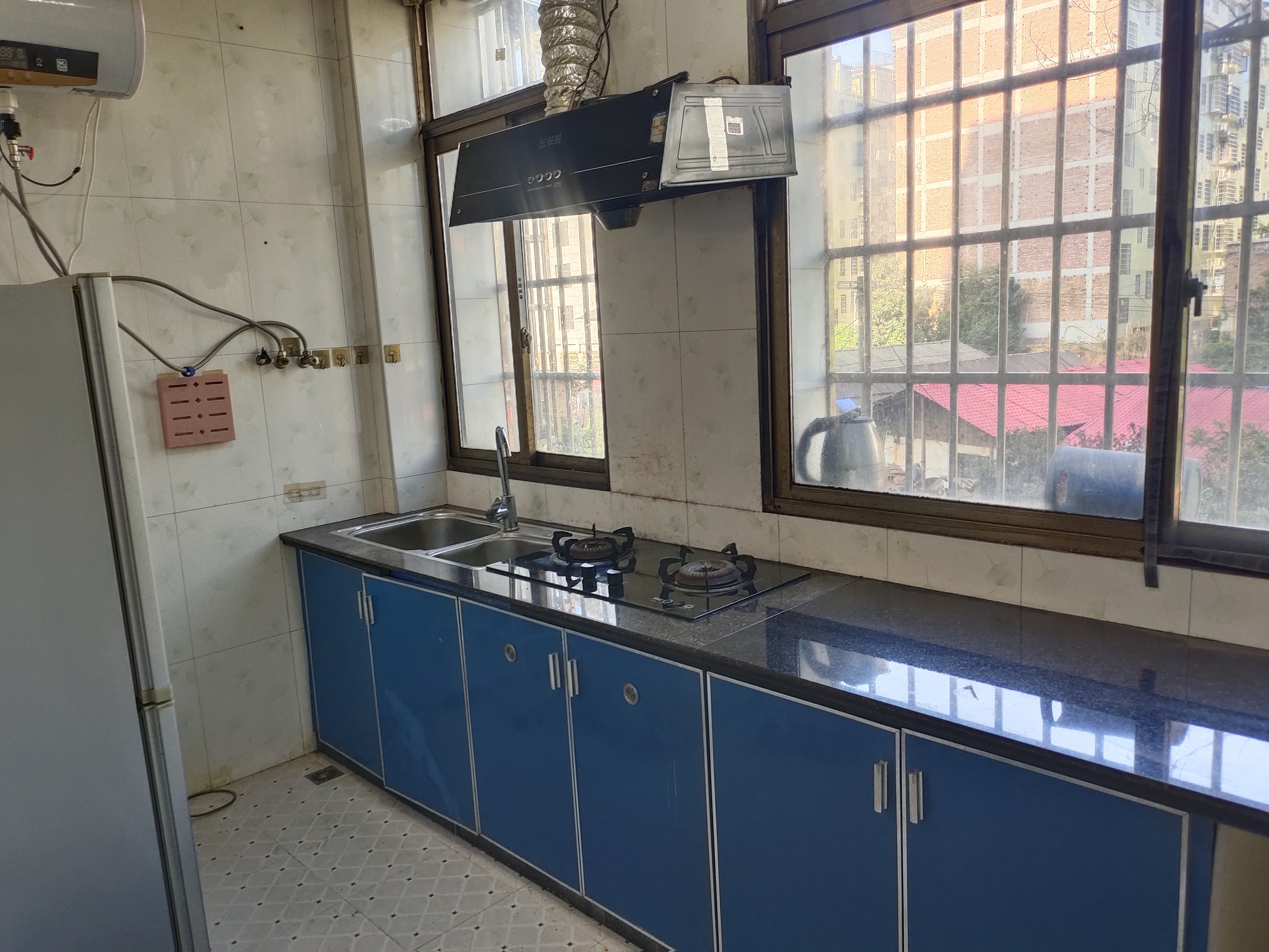 凯泉湾 2室1厅1卫 800.0元/月 凯泉湾 2室1厅1卫 800.0元/月室内图