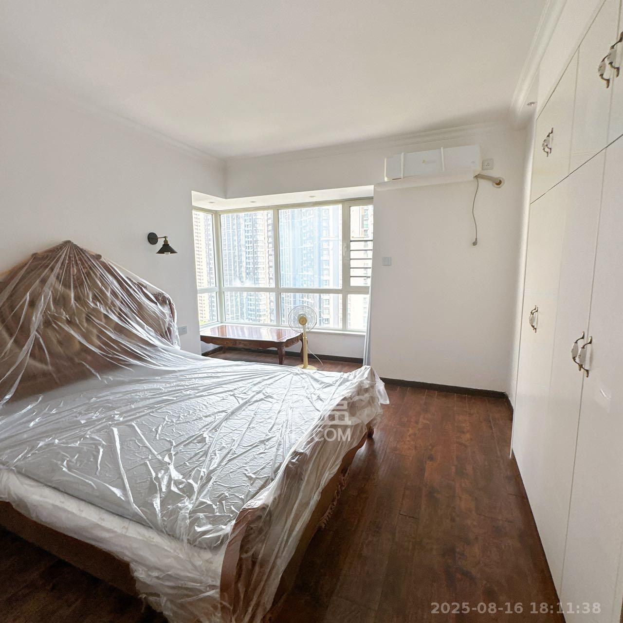 北辰三角洲D3区  4室2厅2卫    4200.0元/月 北辰三角洲D3区  4室2厅2卫    4200.0元/月室内图