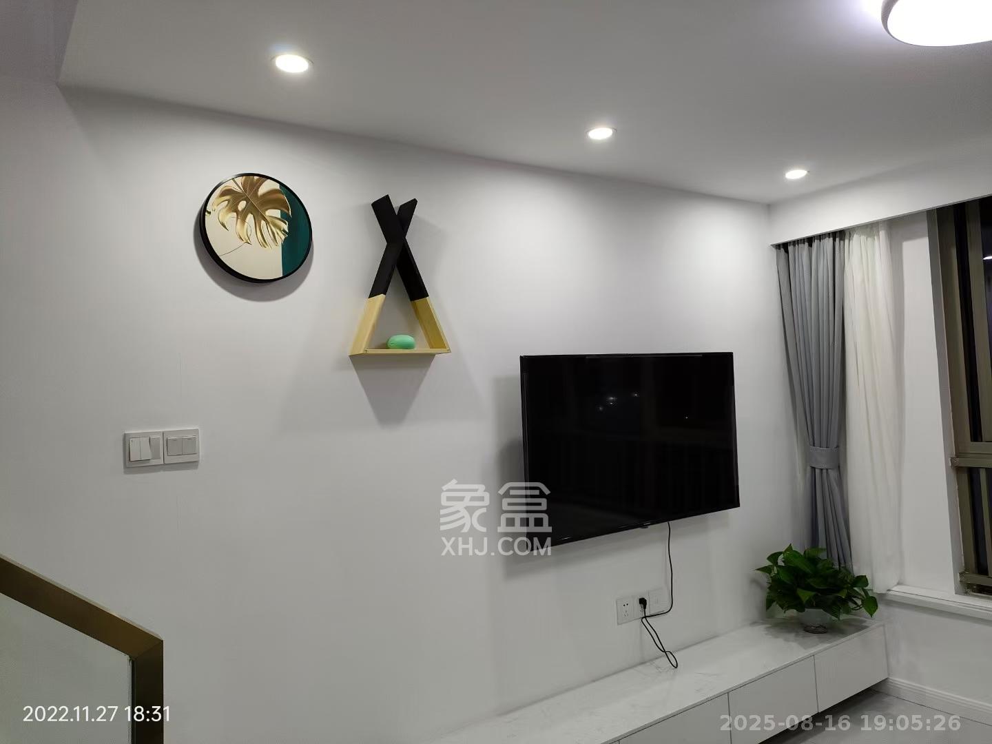 梅溪湖金茂湾  1室1厅1卫    2100.0元/月室内图