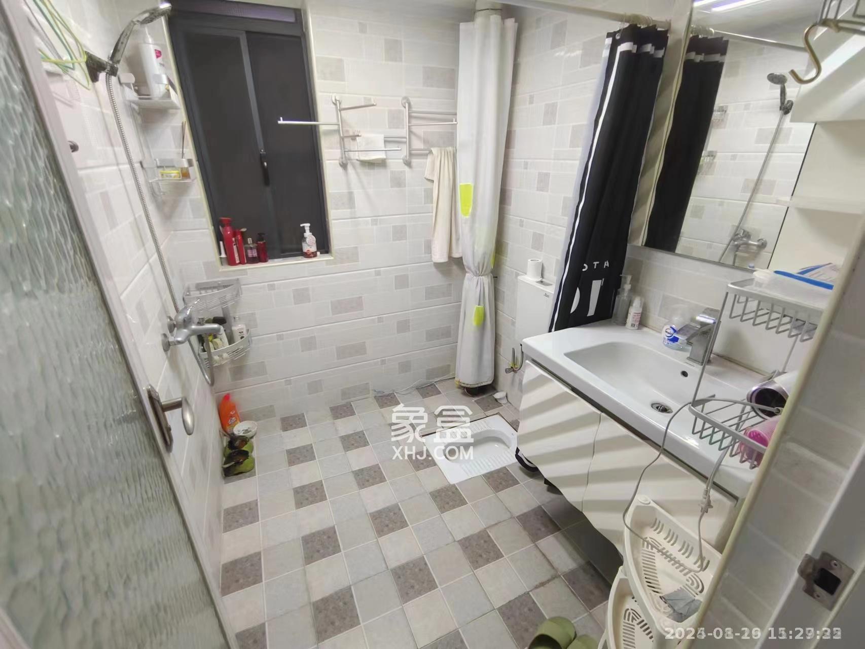 湘域城邦(湘域国际中心)  2室1厅1卫    3800.0元/月 湘域城邦(湘域国际中心)  2室1厅1卫    3800.0元/月室内图