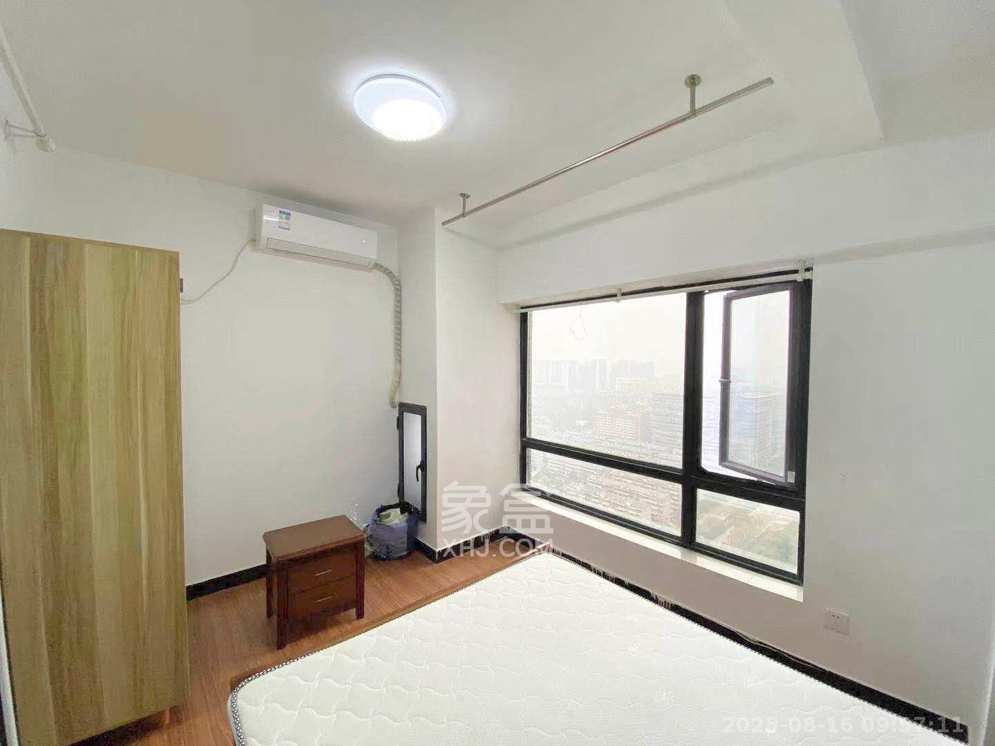 天元涉外景园B区 2室2厅2卫 1800.0元/月 天元涉外景园B区 2室2厅2卫 1800.0元/月室内图