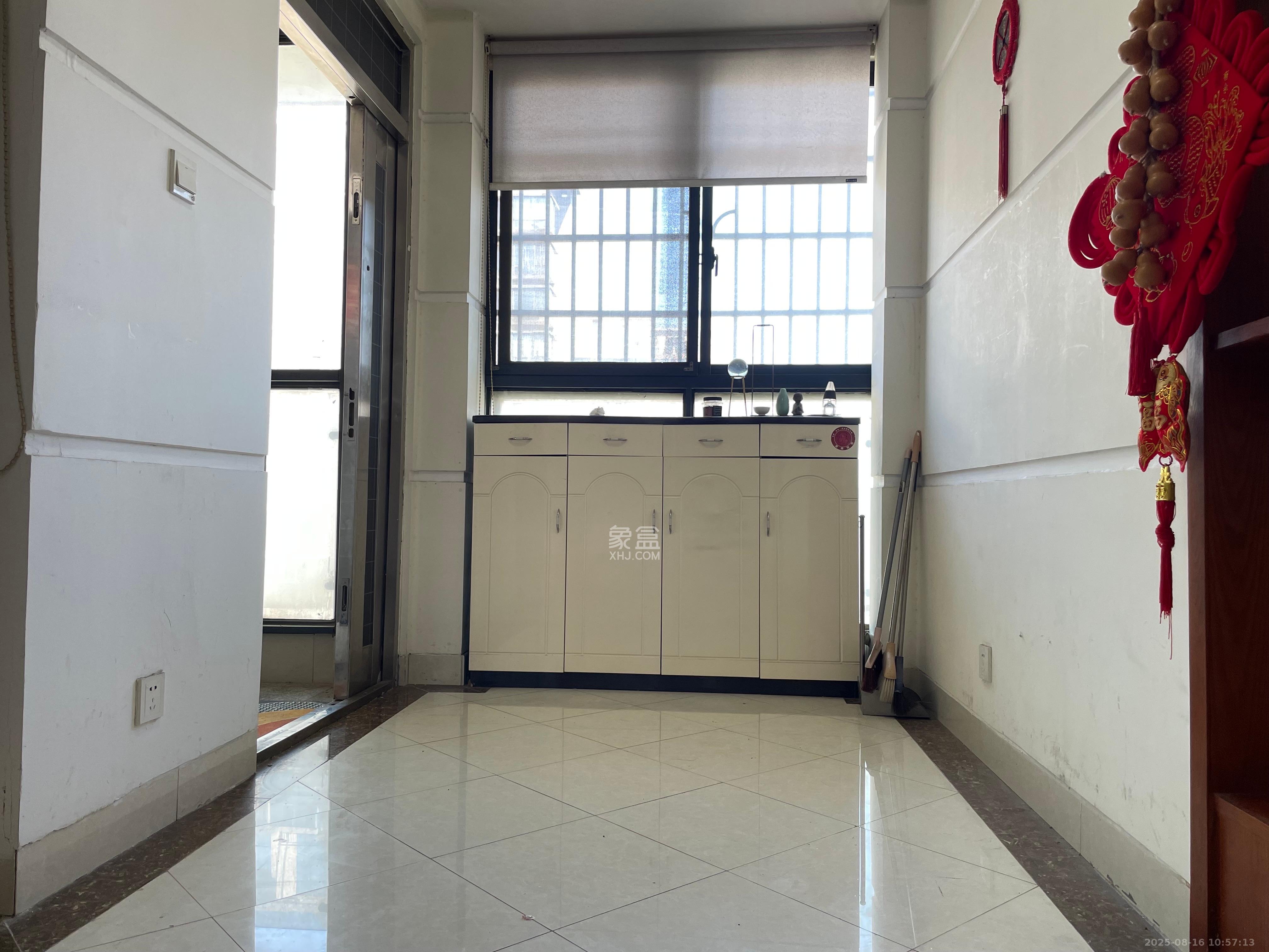 湘江世纪城咏江苑  2室2厅2卫    2100.0元/月室内图