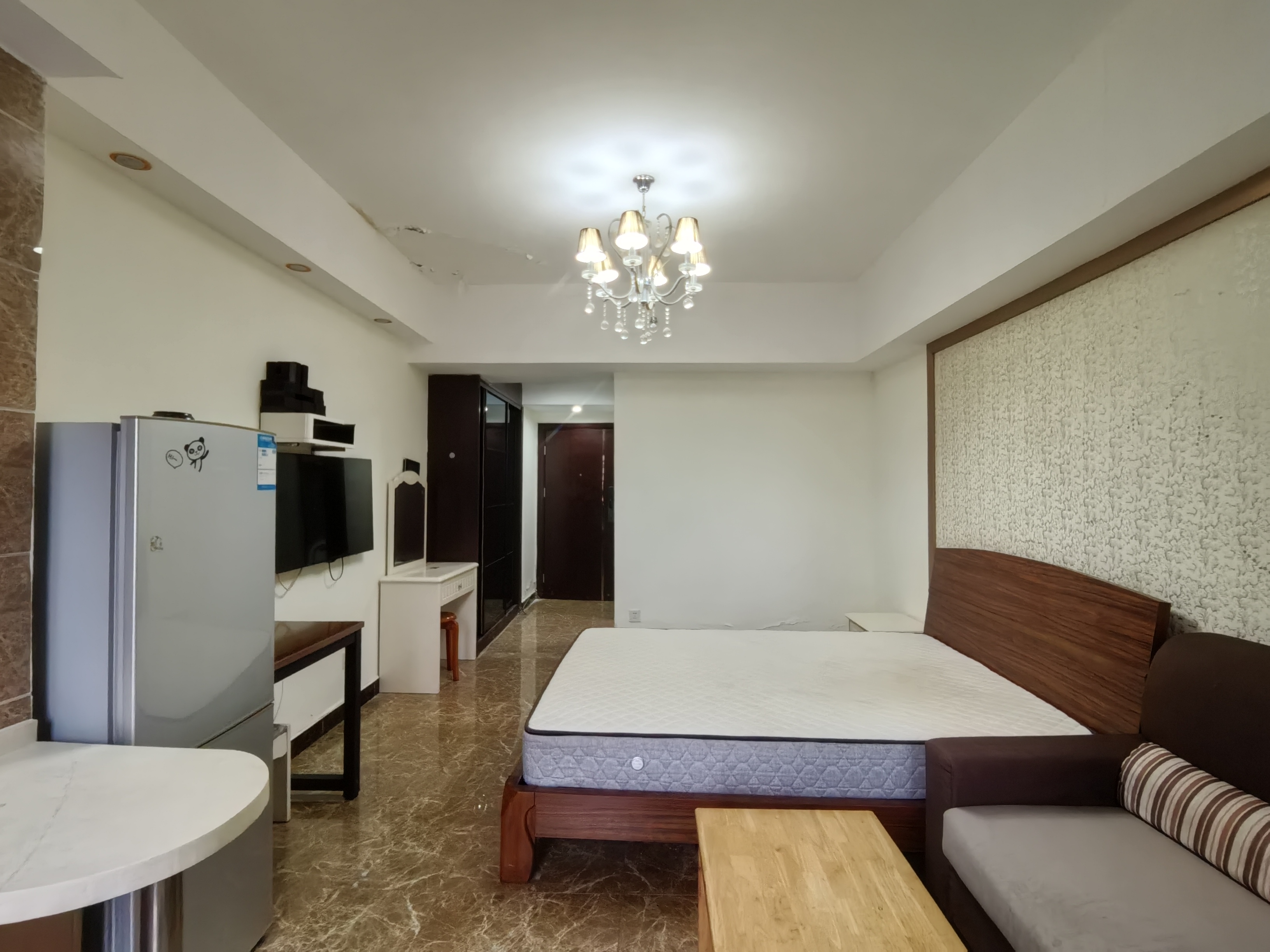 正大豪庭 1室0厅1卫 1600.0元/月 正大豪庭 1室0厅1卫 1600.0元/月室内图