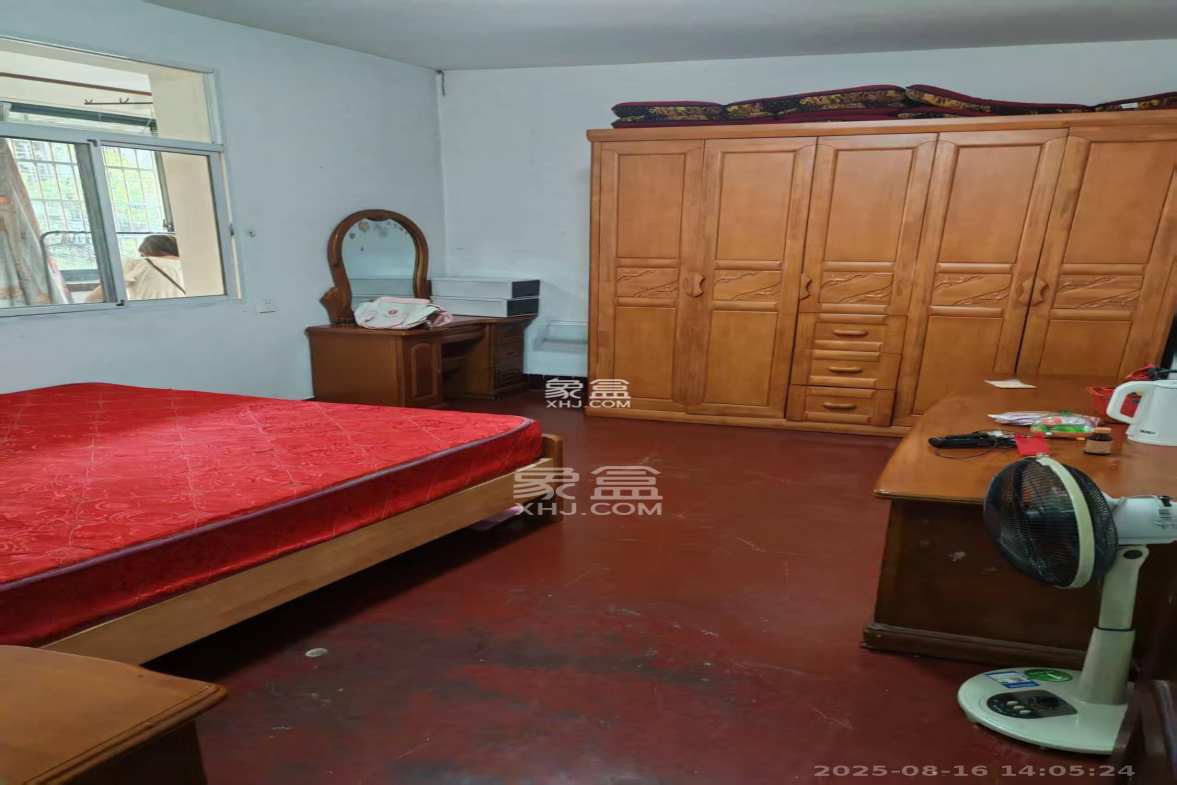 国庆新村  2室2厅1卫    1300.0元/月 国庆新村  2室2厅1卫    1300.0元/月室内图