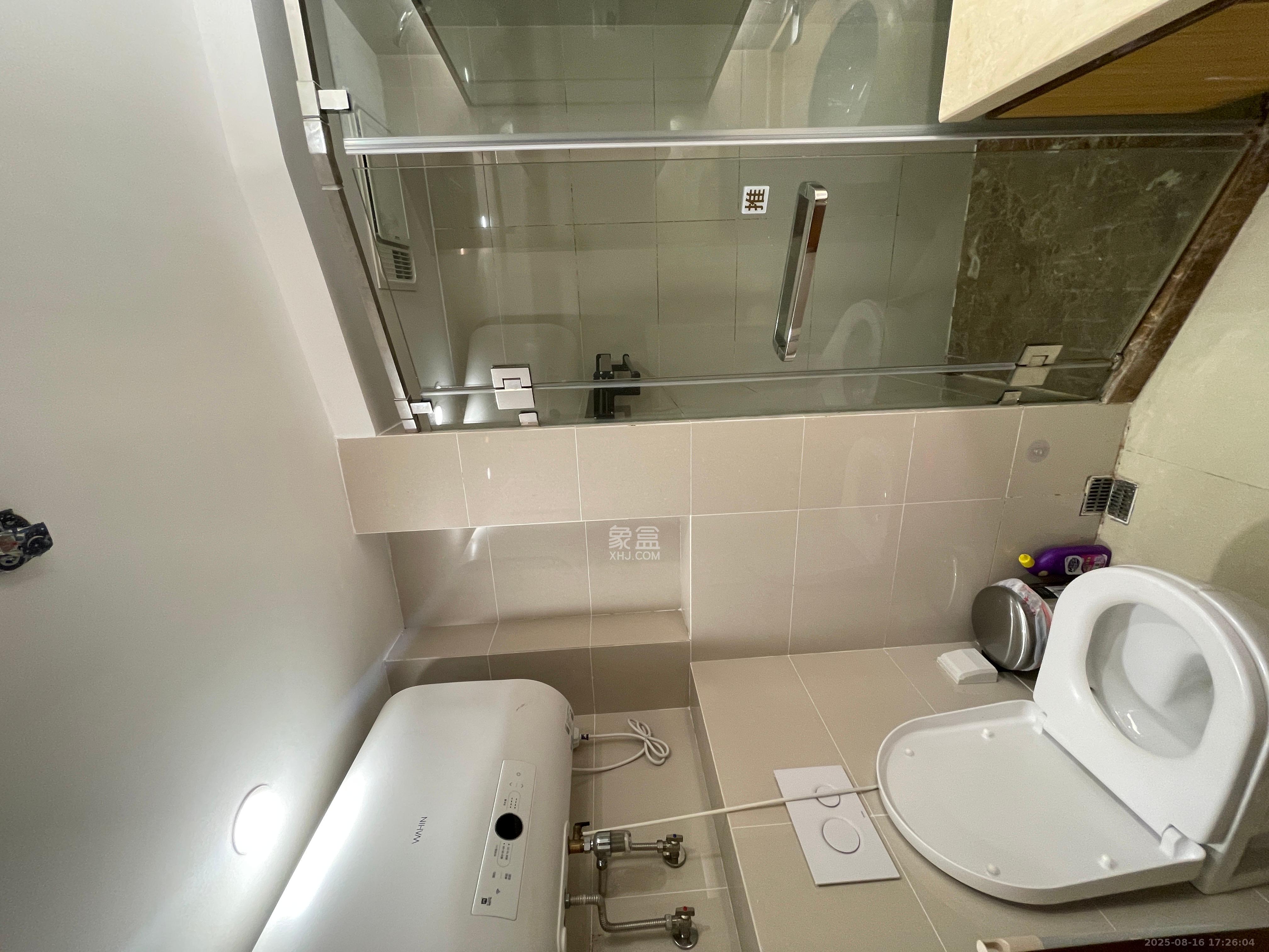 远洋外滩壹号 1室1厅1卫 2600.0元/月 远洋外滩壹号 1室1厅1卫 2600.0元/月室内图