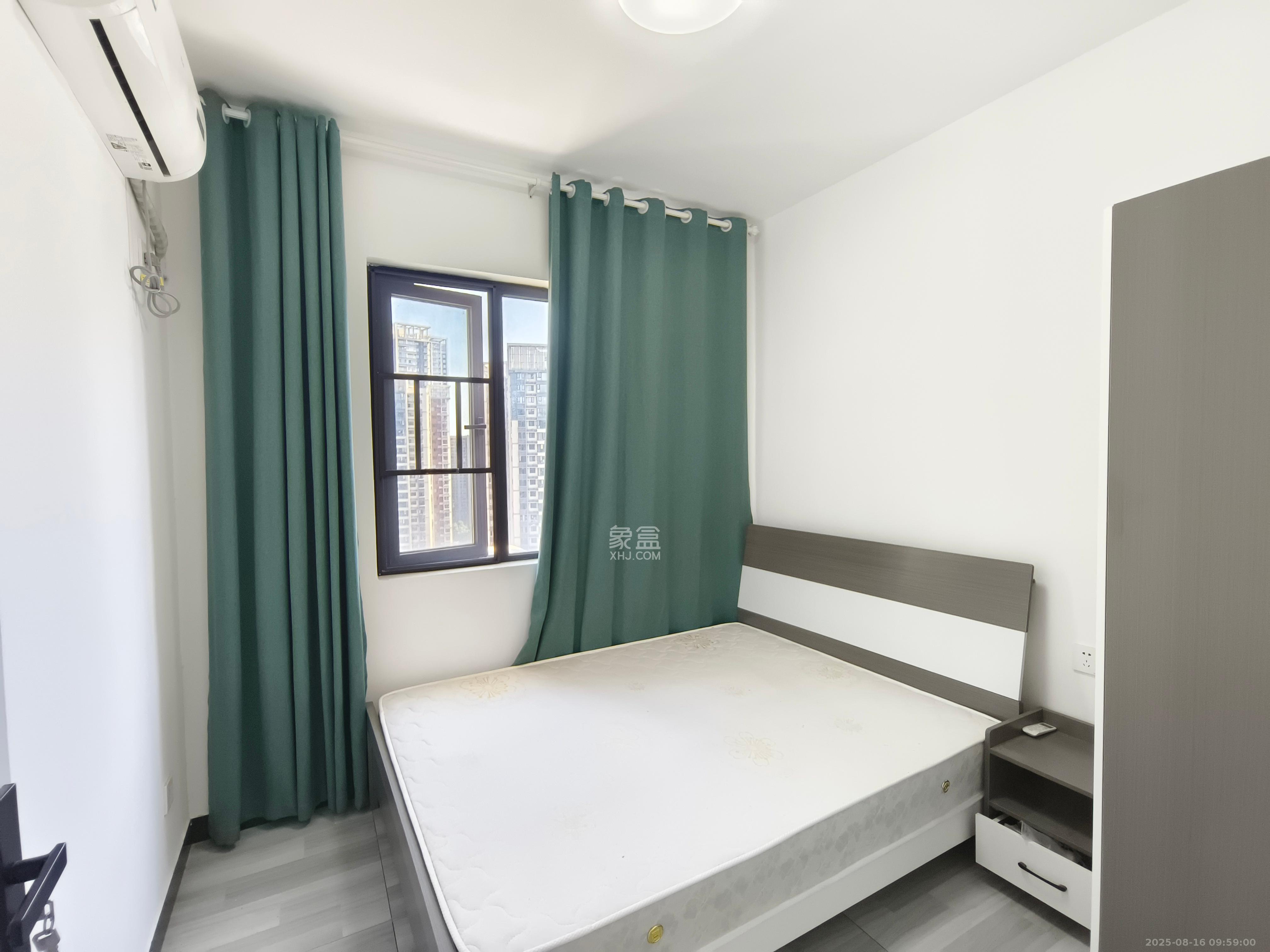 勤诚达境界城  4室2厅2卫    2500.0元/月室内图