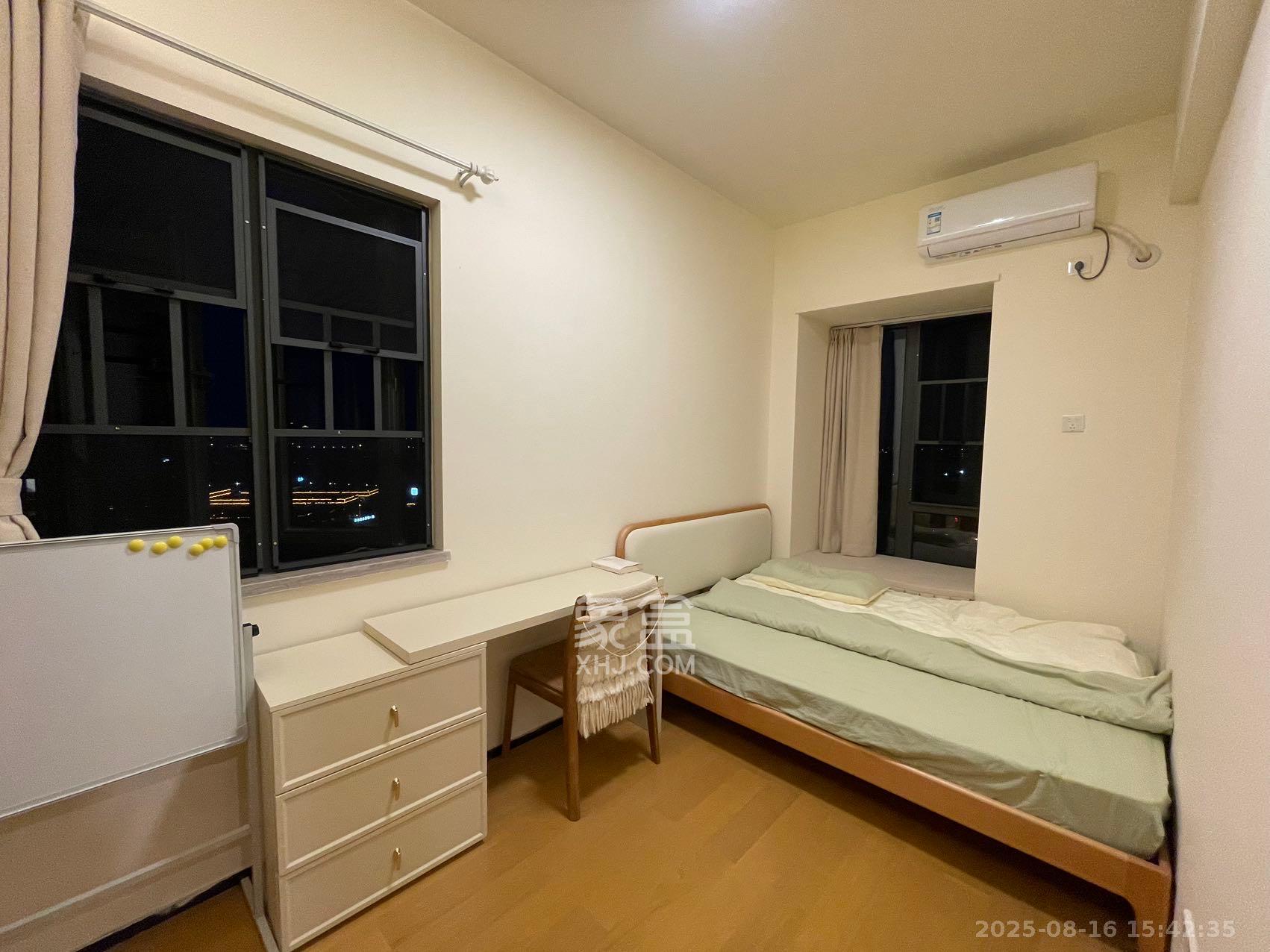 恒大清澜苑（恒大御景半岛四期）  1室1厅1卫    2400.0元/月室内图