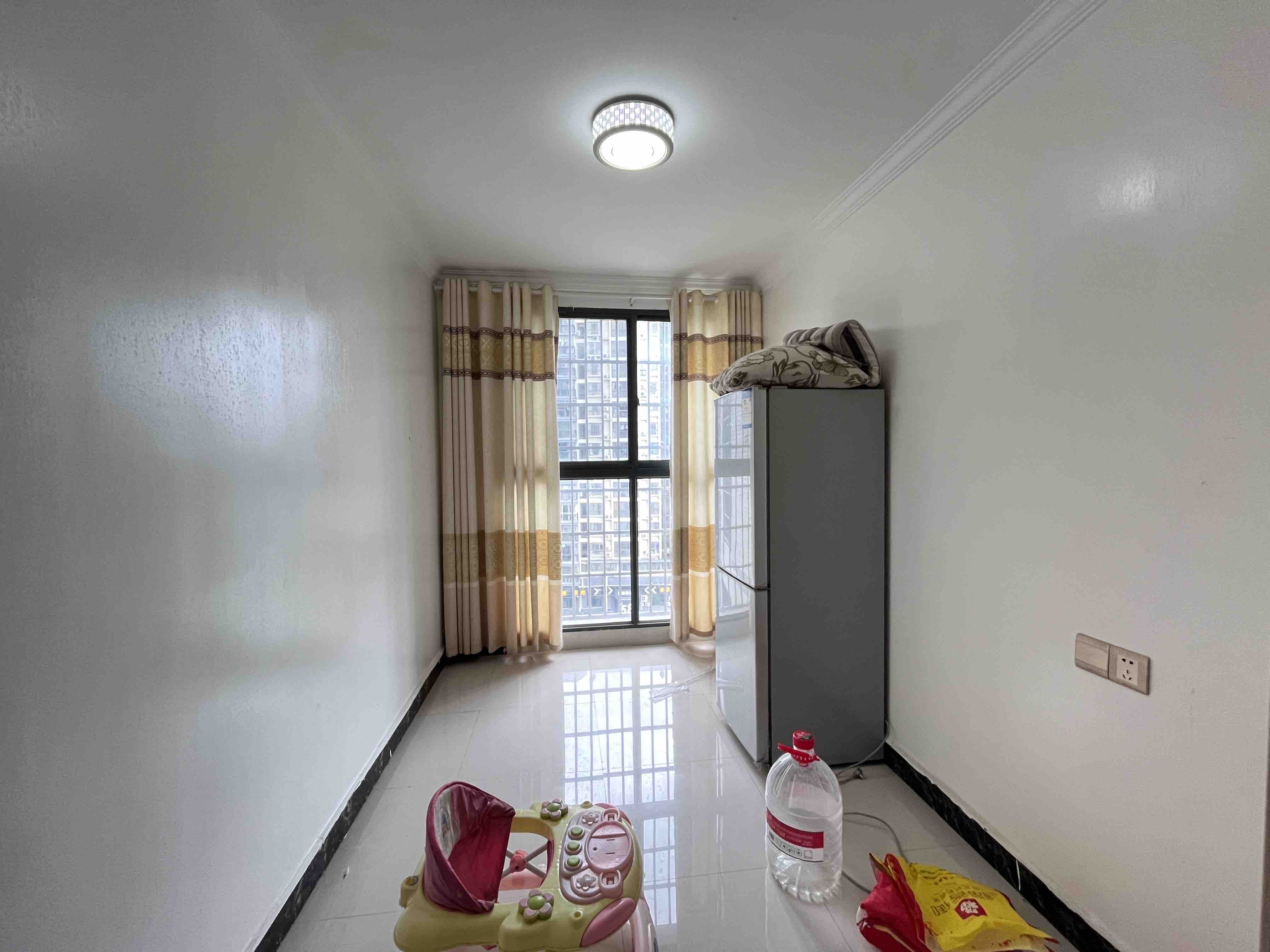 熙城春天 4室2厅2卫 1666.0元/月 熙城春天 4室2厅2卫 1666.0元/月室内图