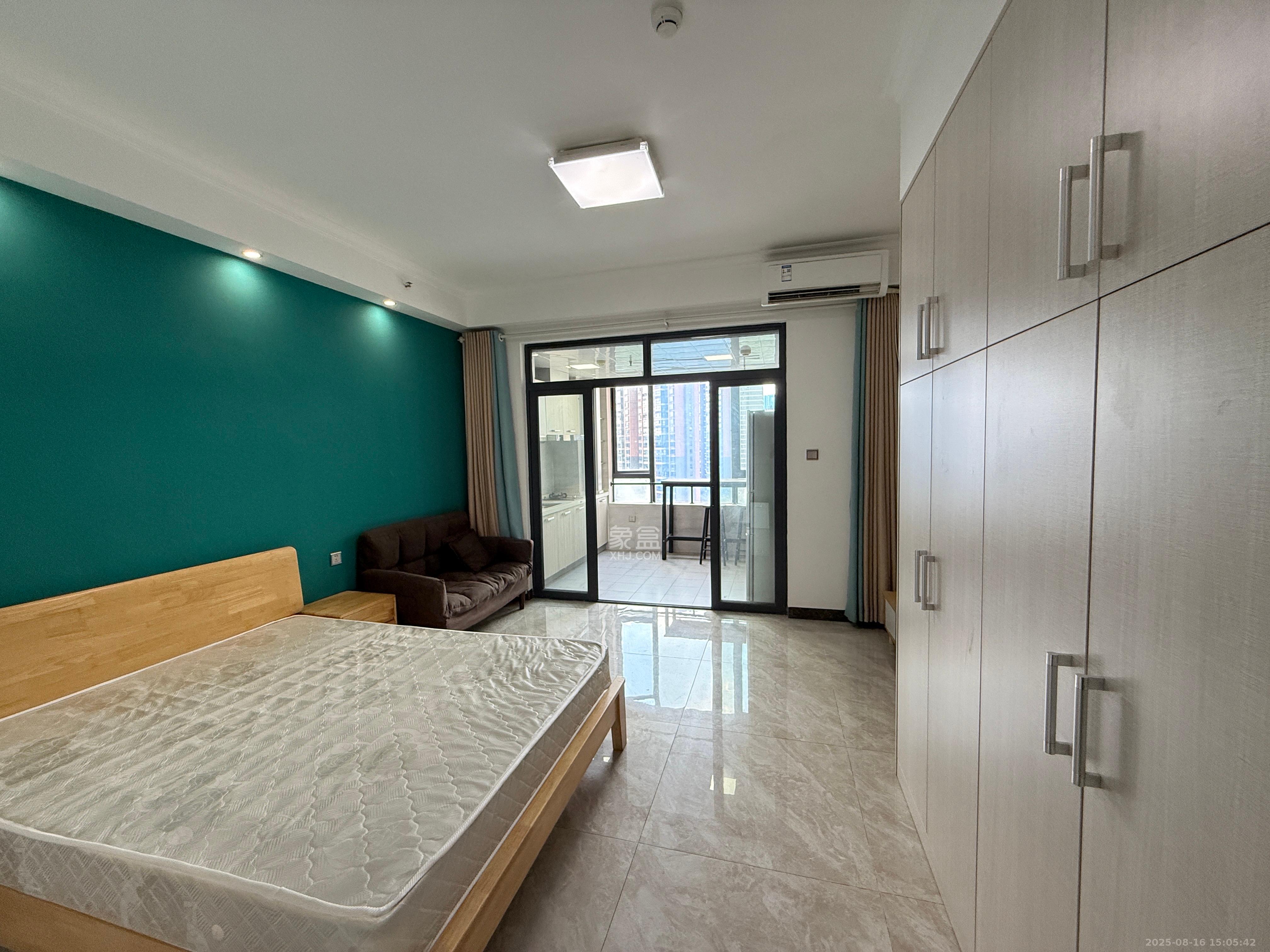 半山公馆(半山国际中心) 1室1厅1卫 2000.0元/月 半山公馆(半山国际中心) 1室1厅1卫 2000.0元/月室内图