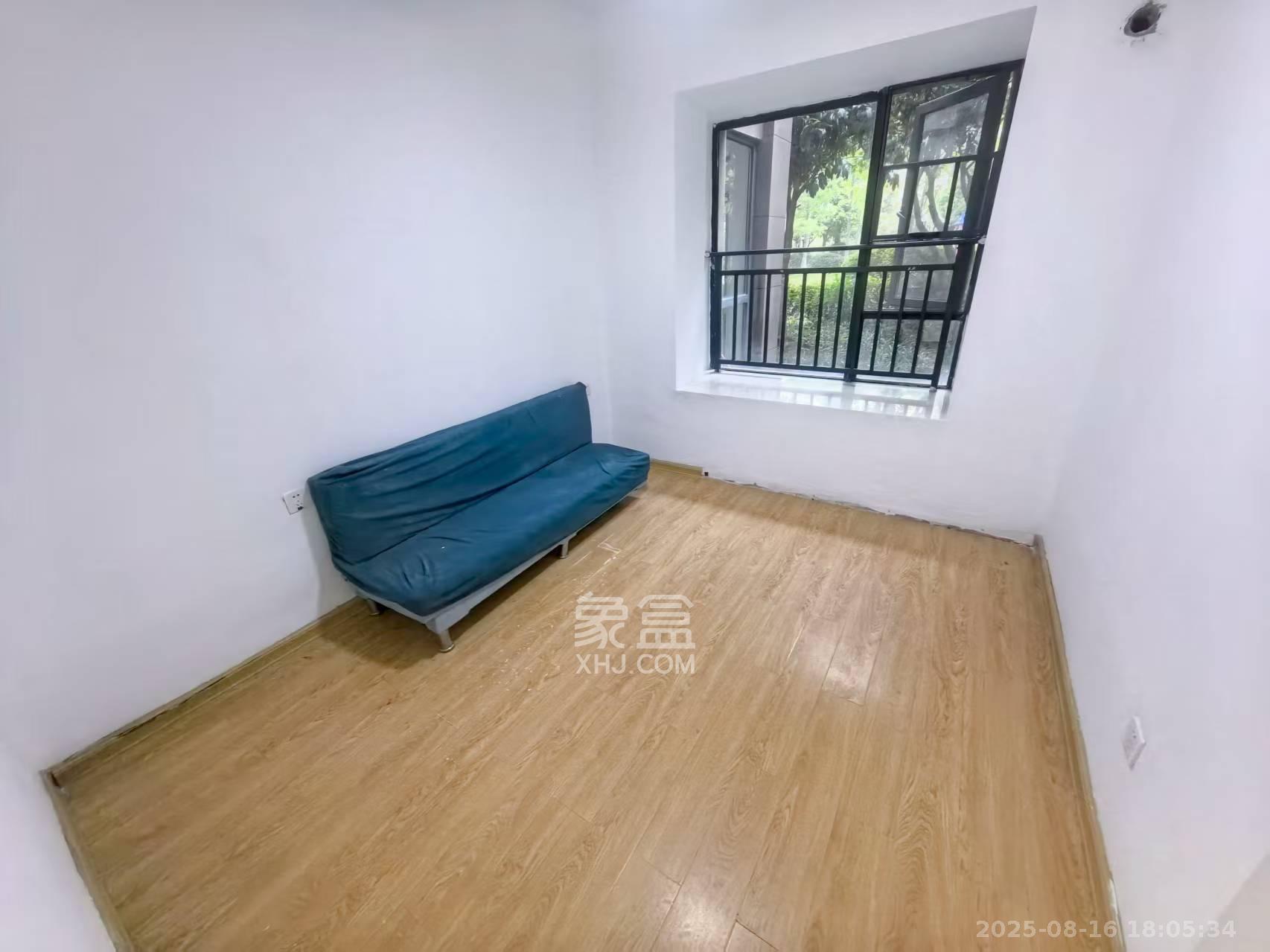 中建梅溪湖中心  3室2厅2卫   3100.00元/月室内图