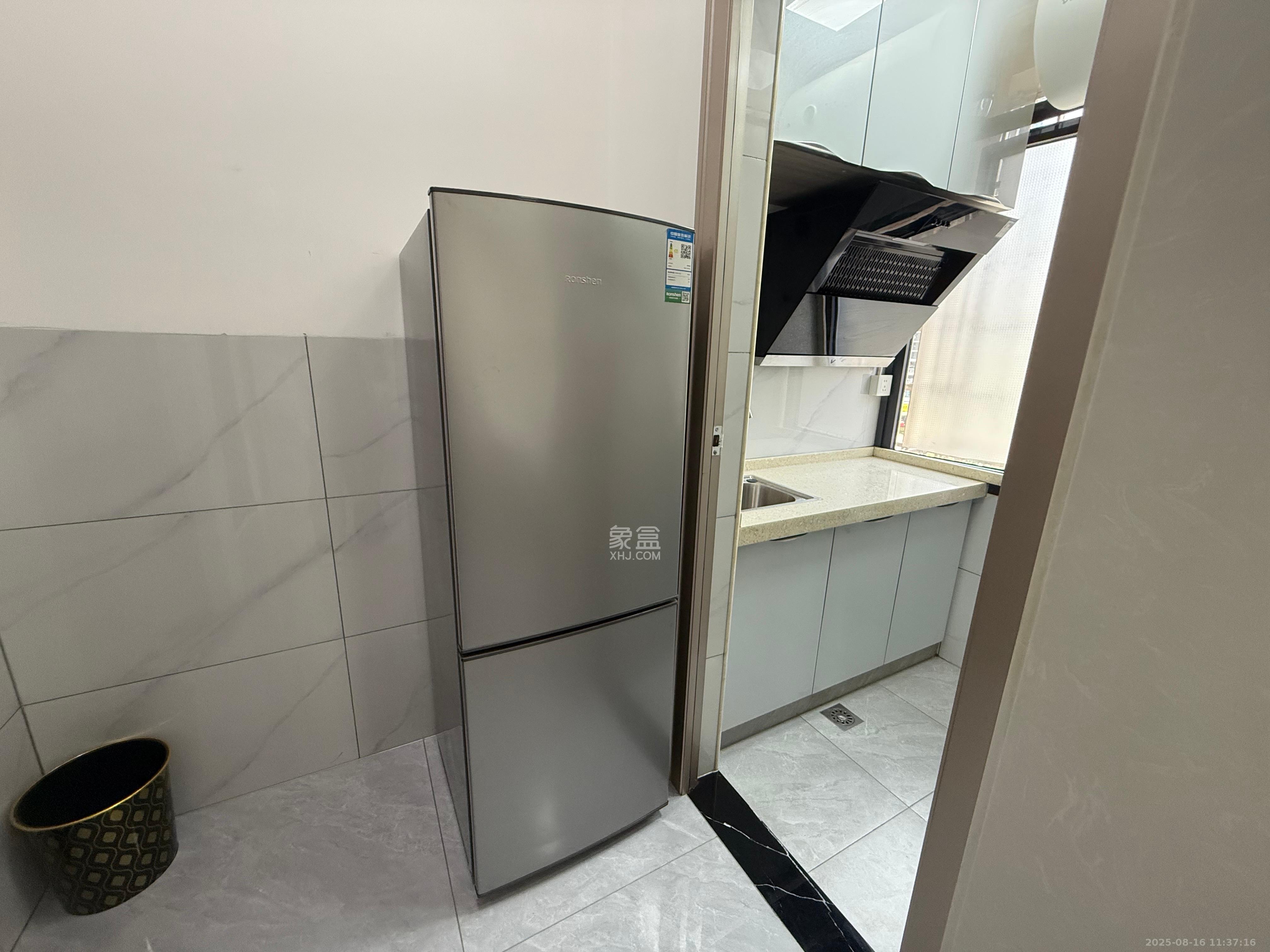 嘉荣苑 1室1厅1卫 1200.0元/月 嘉荣苑 1室1厅1卫 1200.0元/月室内图