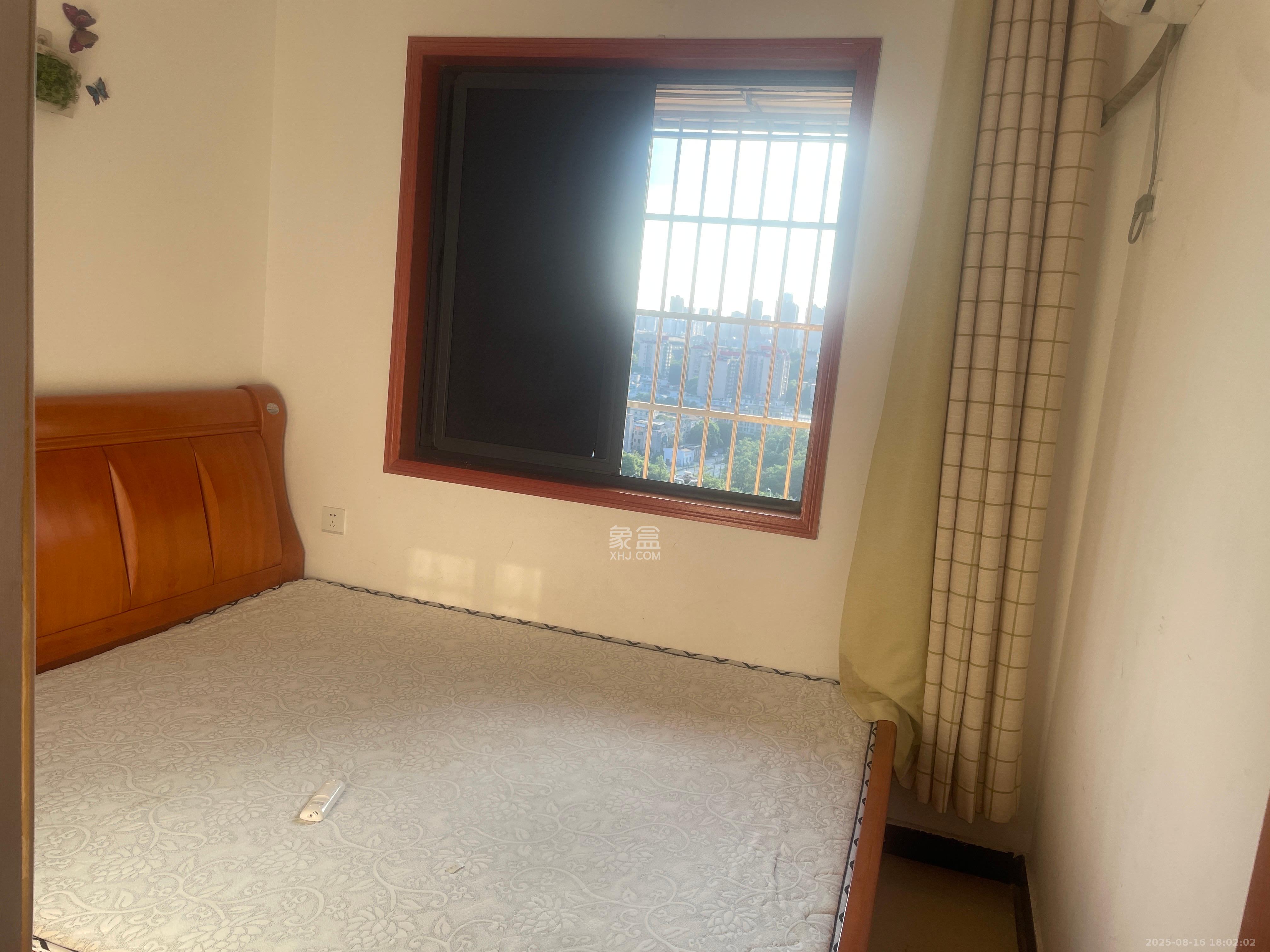 圭塘三小区  1室1厅1卫   1850.00元/月室内图