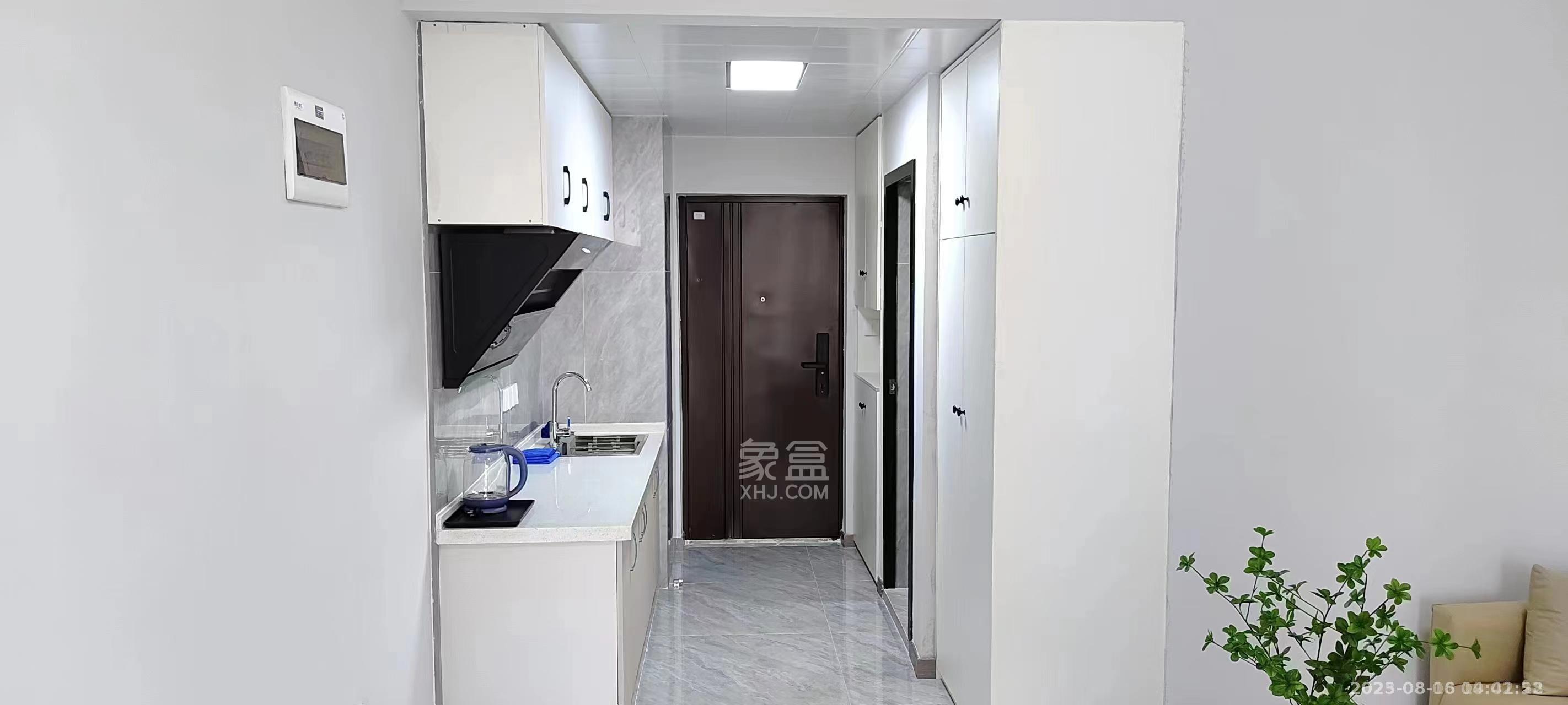 朗廷览江 1室1厅1卫 1600.0元/月 朗廷览江 1室1厅1卫 1600.0元/月室内图