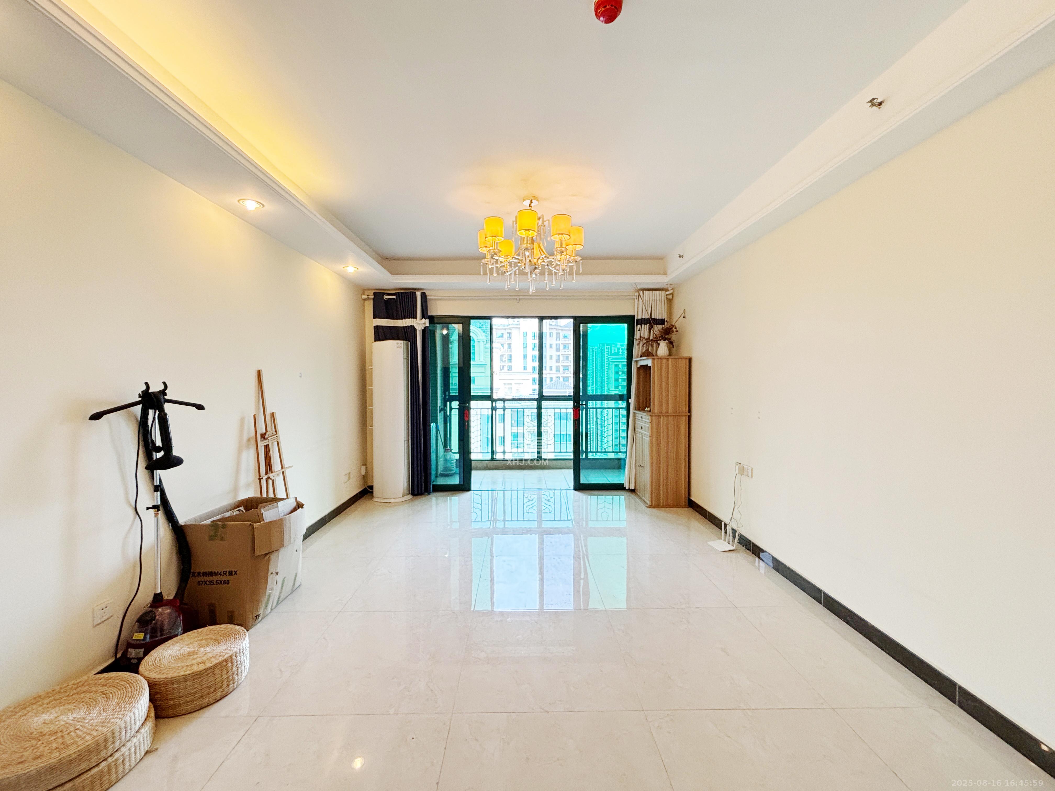 恒大御景湾 2室2厅1卫 2900.0元/月 恒大御景湾 2室2厅1卫 2900.0元/月室内图