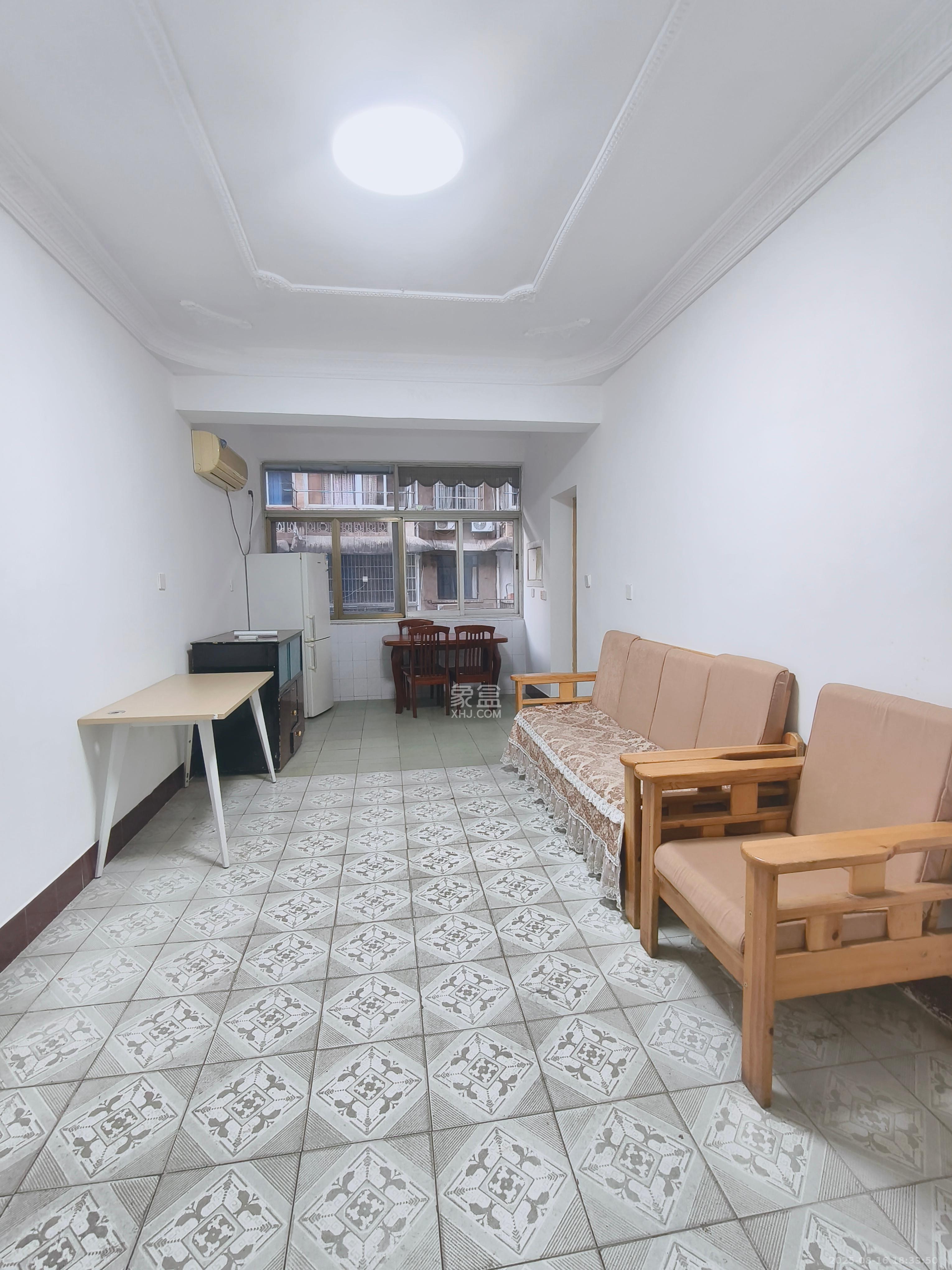 生物药厂宿舍 2室1厅1卫 1500.0元/月 生物药厂宿舍 2室1厅1卫 1500.0元/月室内图