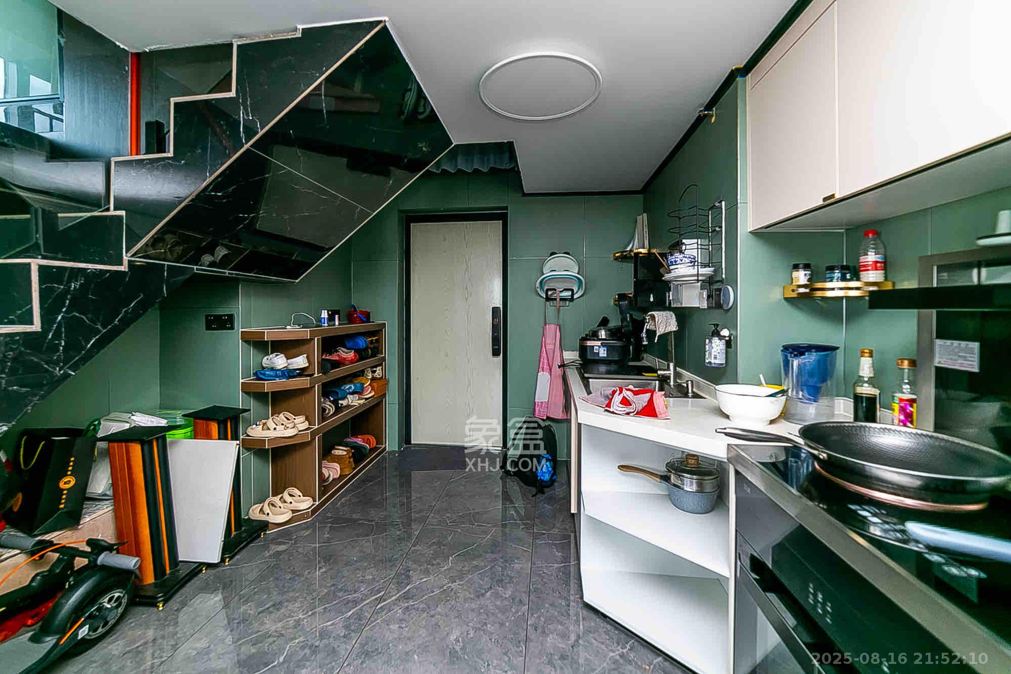 万润时光里 3室1厅2卫 4200.0元/月 万润时光里 3室1厅2卫 4200.0元/月室内图