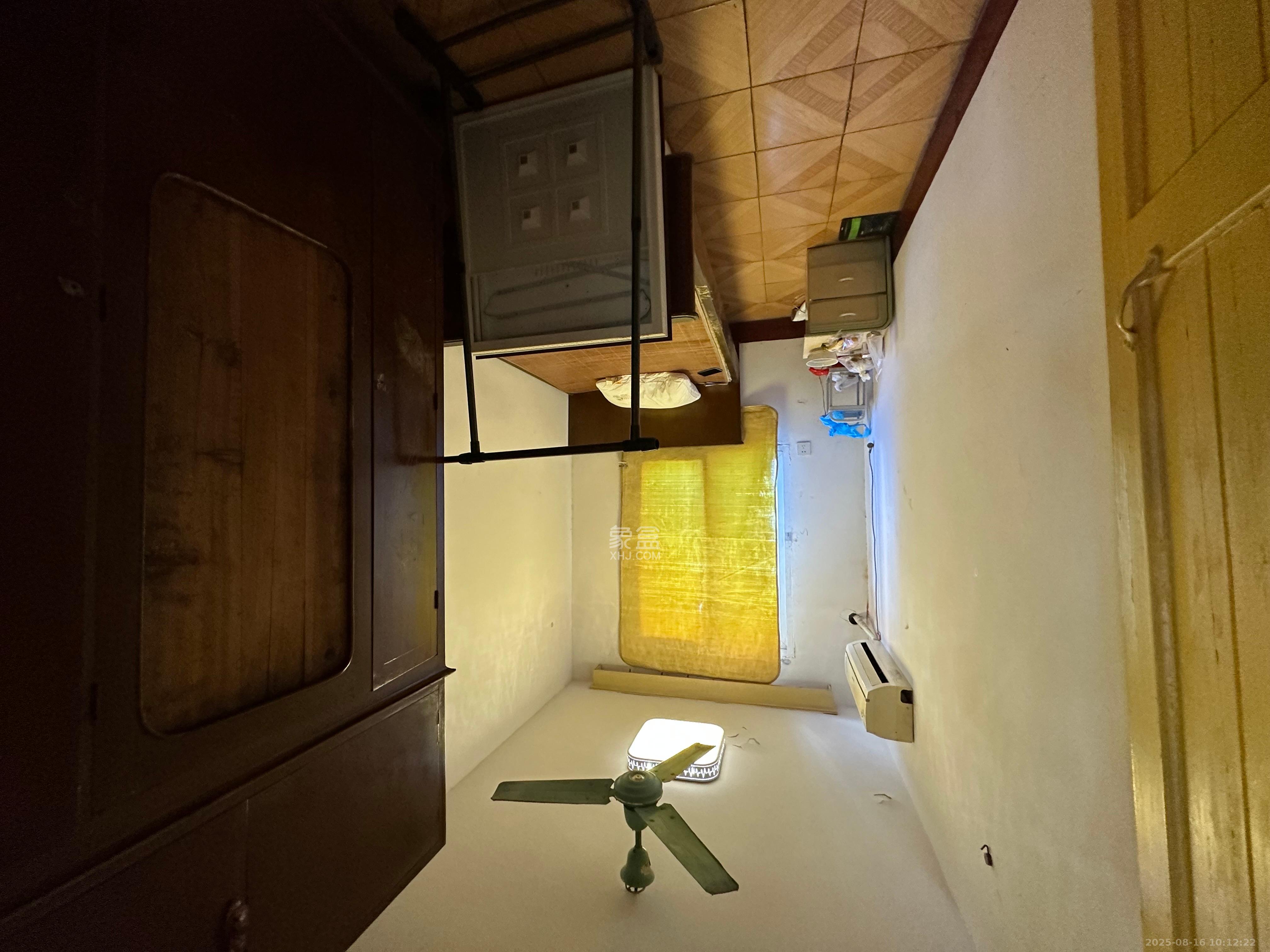 湘运新村  3室2厅1卫   1600.00元/月室内图