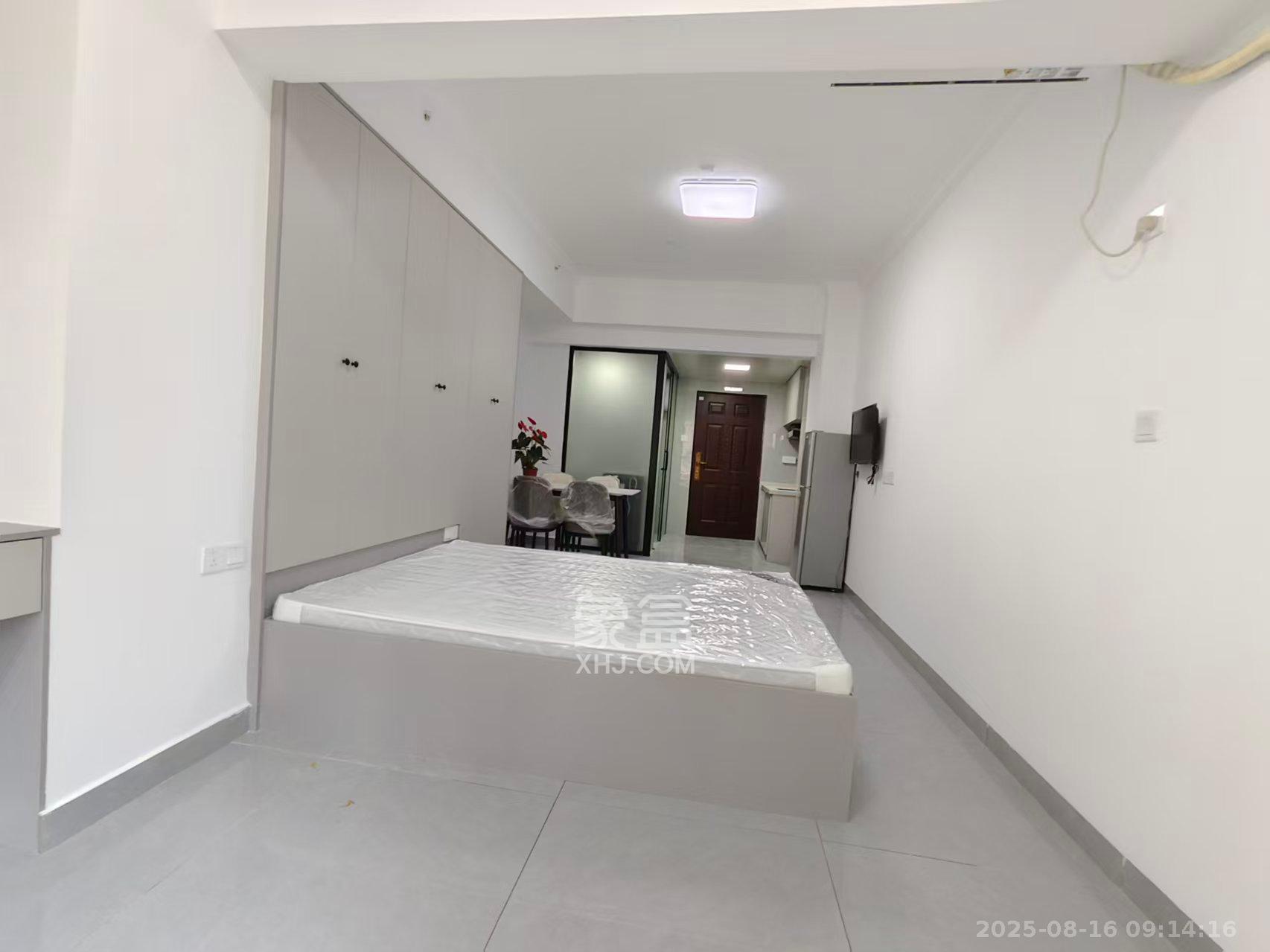 海德公园 1室1厅1卫 1280.0元/月 海德公园 1室1厅1卫 1280.0元/月室内图