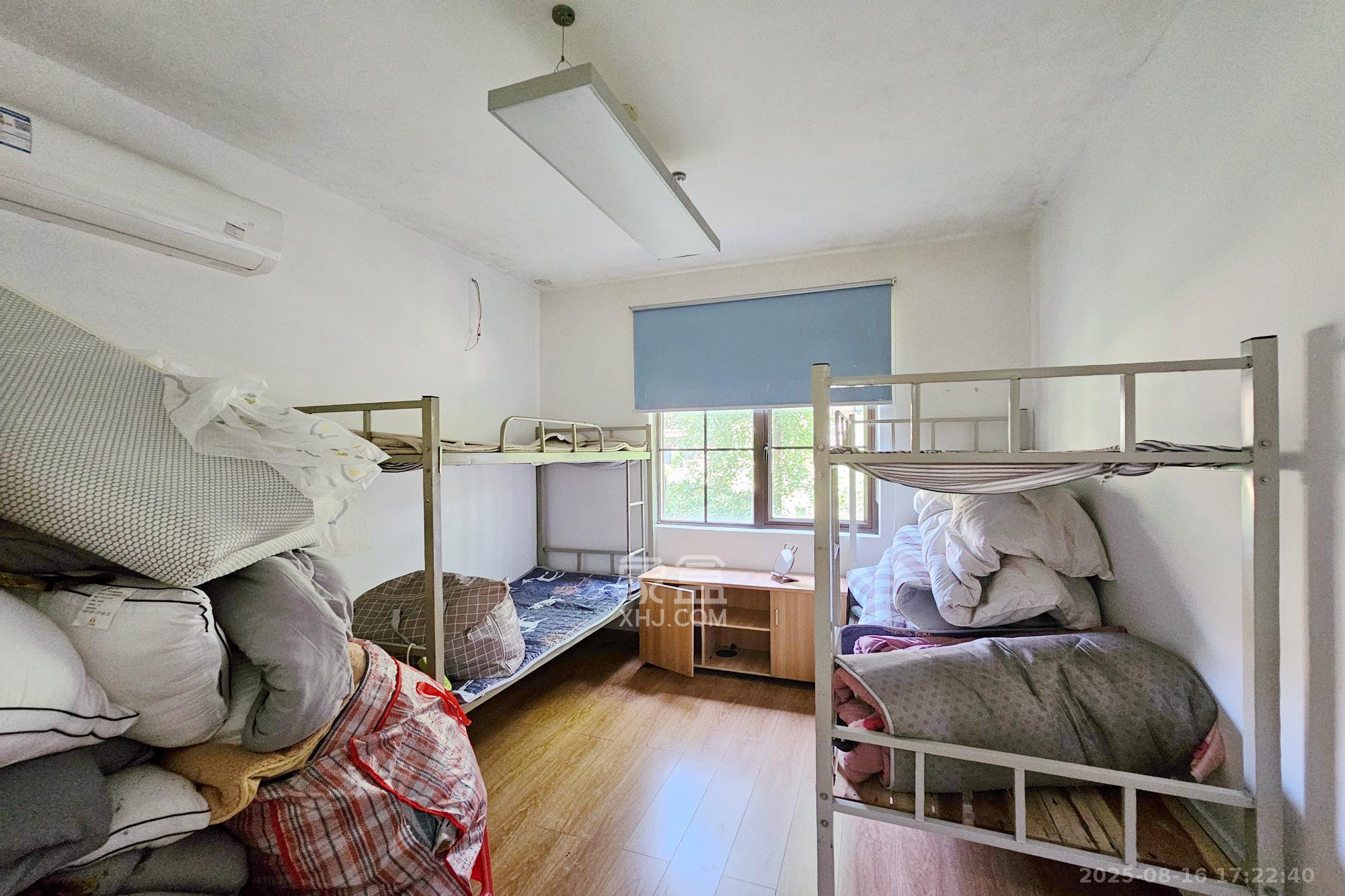 融科檀香山(融科紫檀、香山国际) 4室2厅1卫 4000.0元/月 融科檀香山(融科紫檀、香山国际) 4室2厅1卫 4000.0元/月室内图