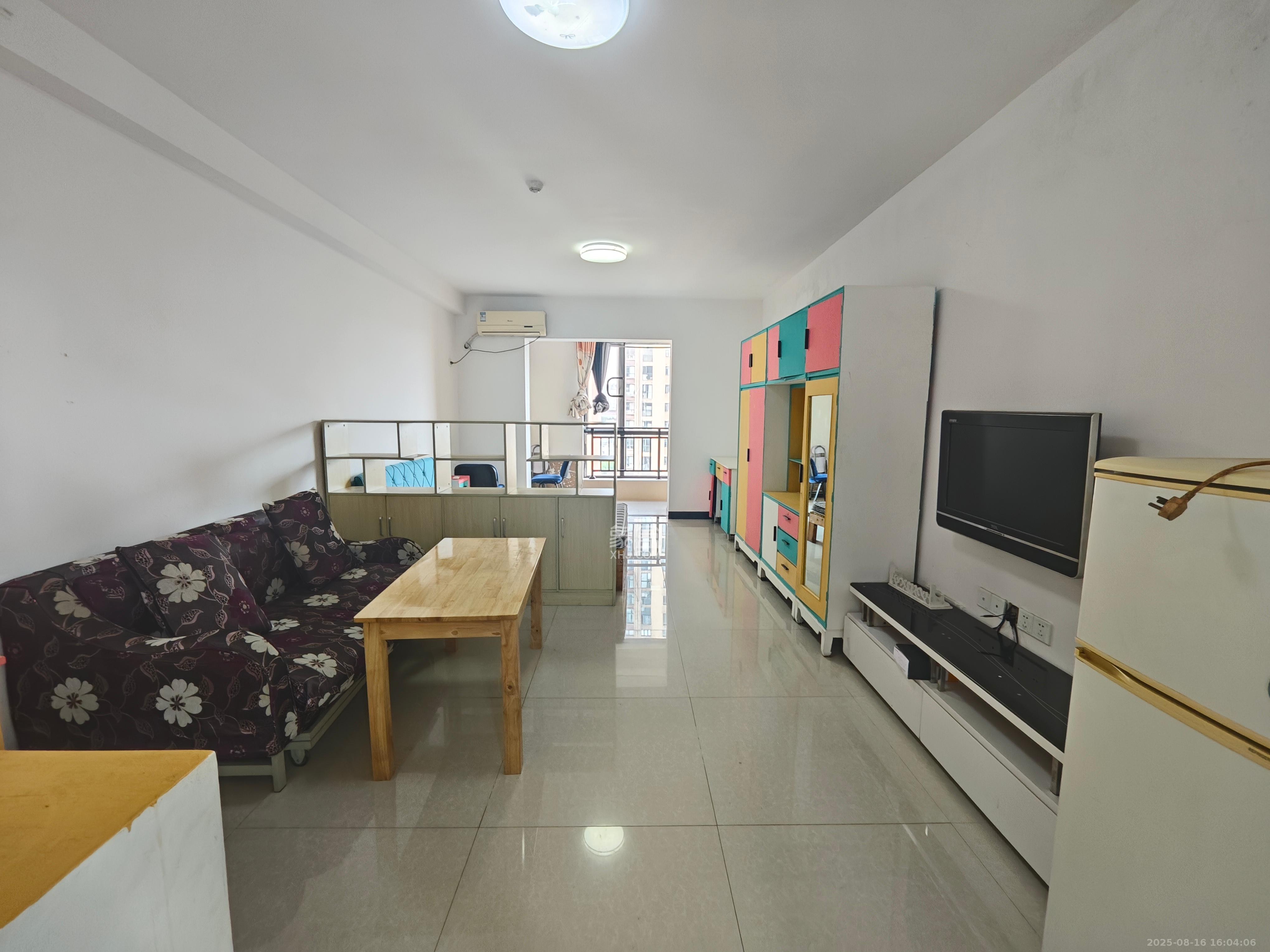 剑桥名门 1室1厅1卫 1400.0元/月 剑桥名门 1室1厅1卫 1400.0元/月室内图