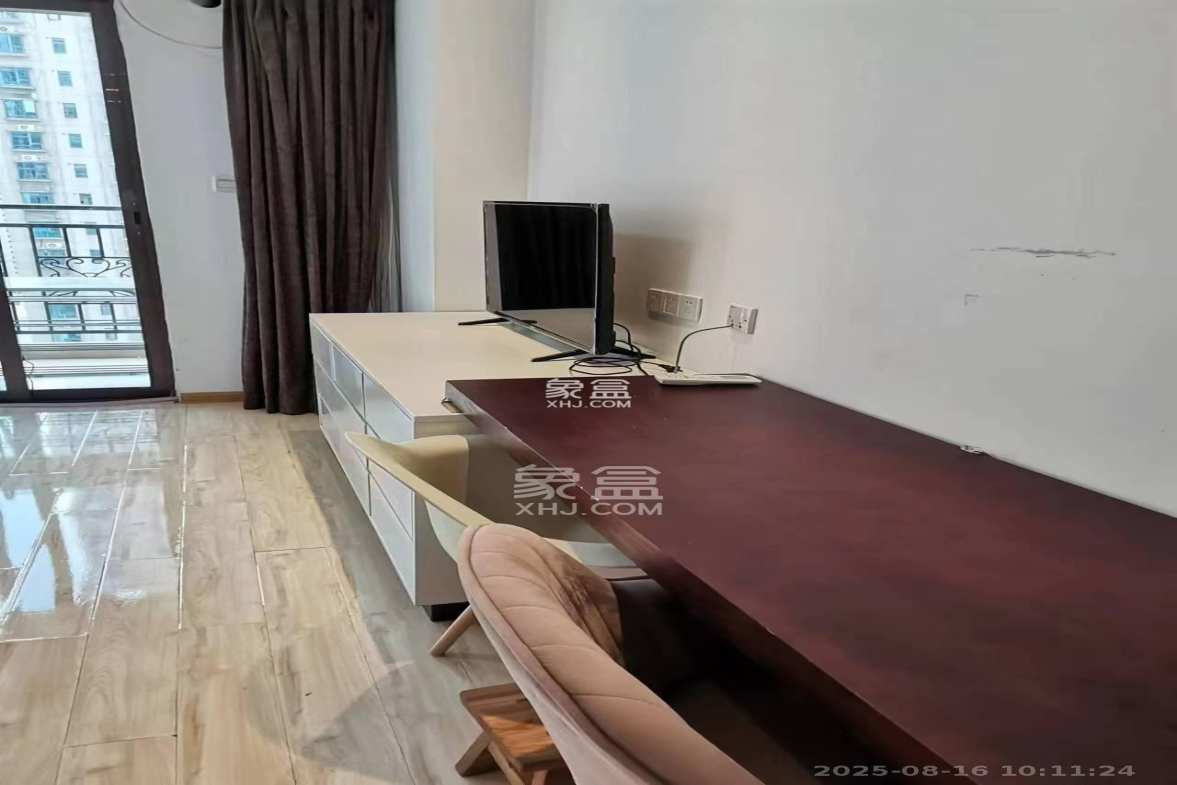 江山帝景哈佛  1室1厅1卫    1400.0元/月 江山帝景哈佛  1室1厅1卫    1400.0元/月室内图