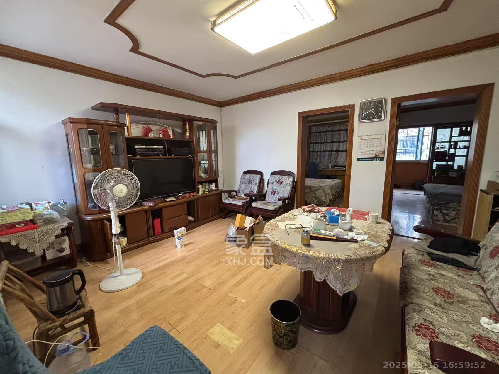 公交园小区（公交新村）  2室1厅1卫   1550.00元/月室内图