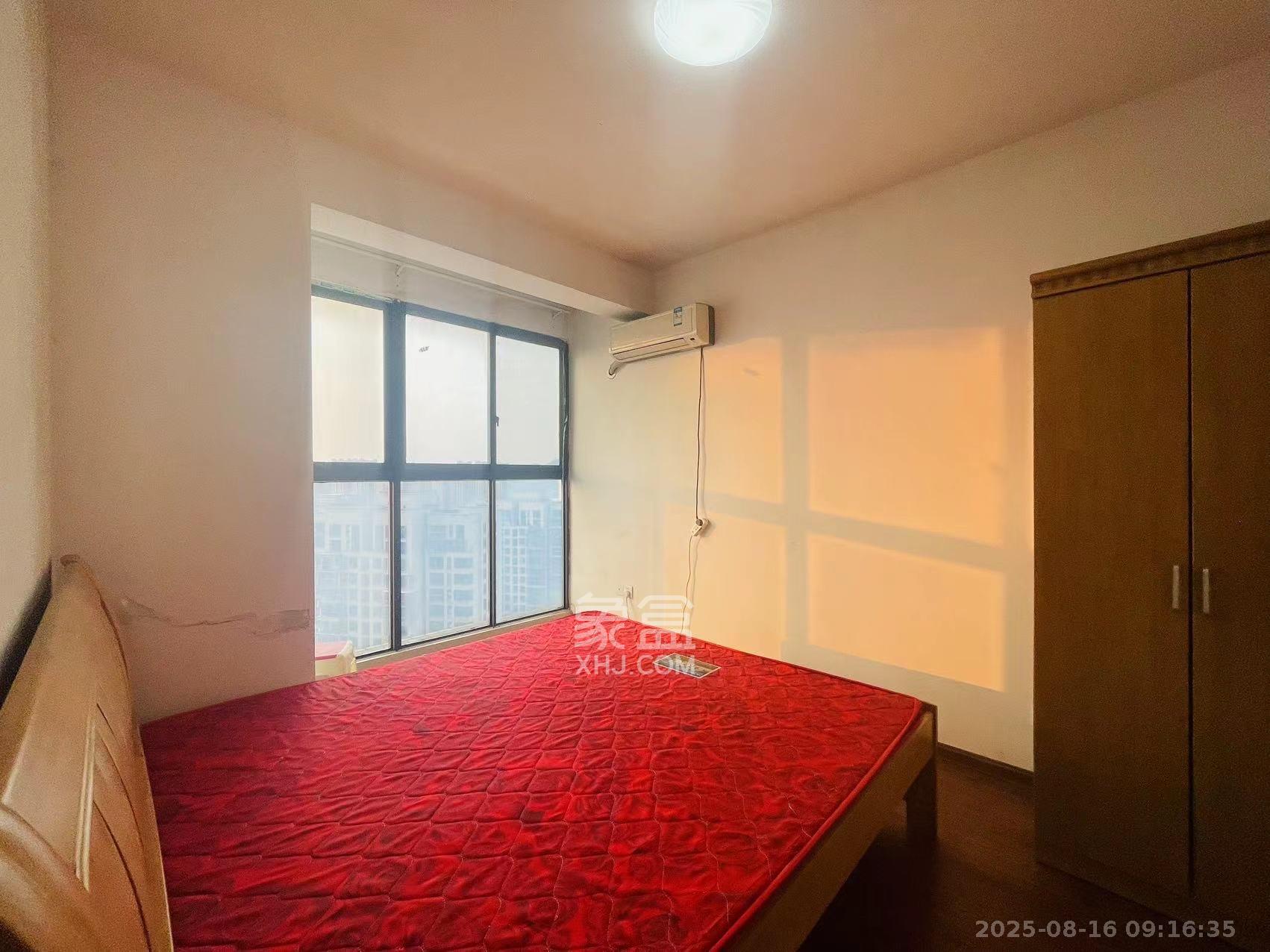 保利麓谷林语E区  4室2厅1卫    3500.0元/月室内图