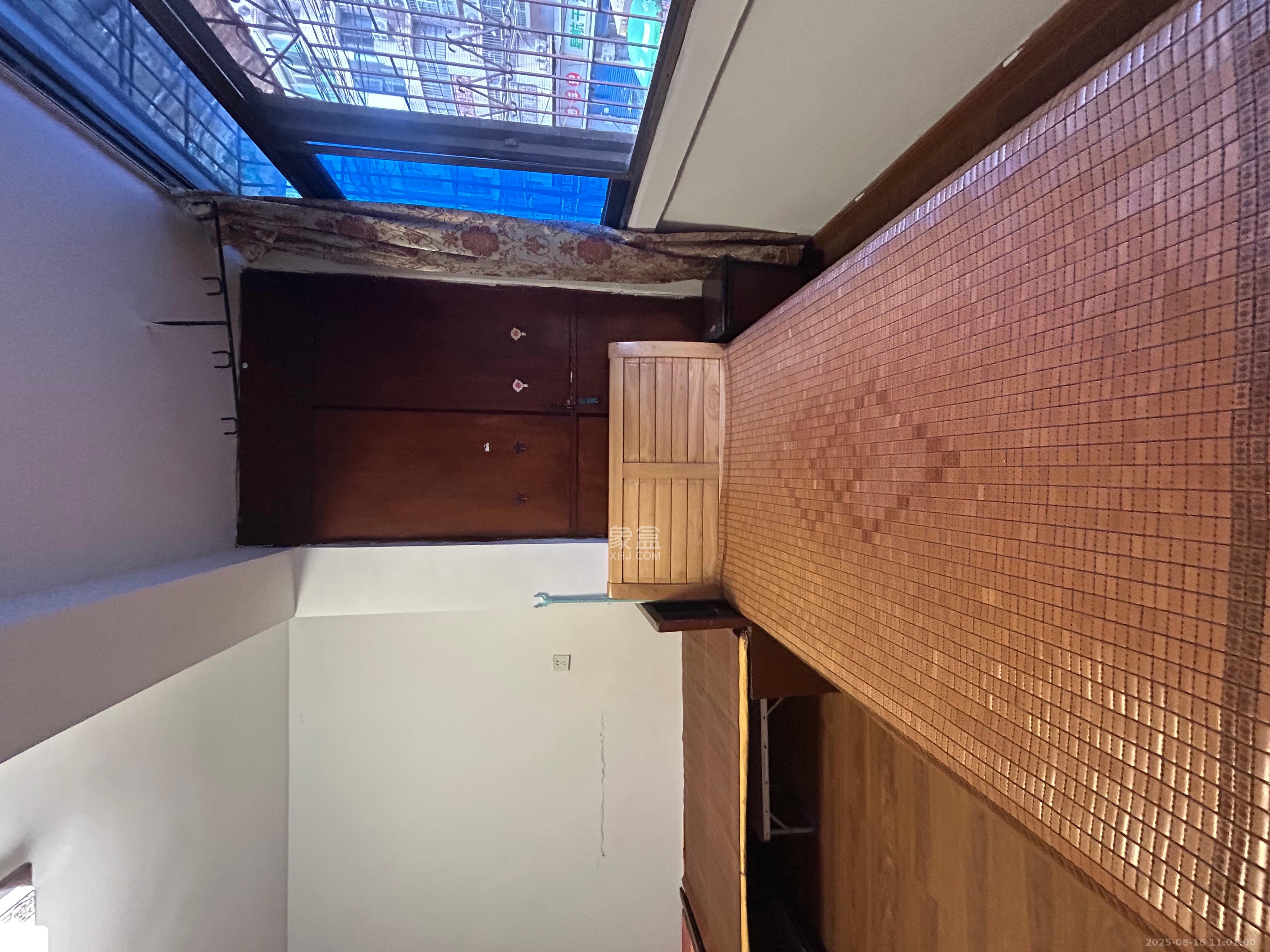 杨家山散盘 1室1厅1卫 900.0元/月 杨家山散盘 1室1厅1卫 900.0元/月室内图