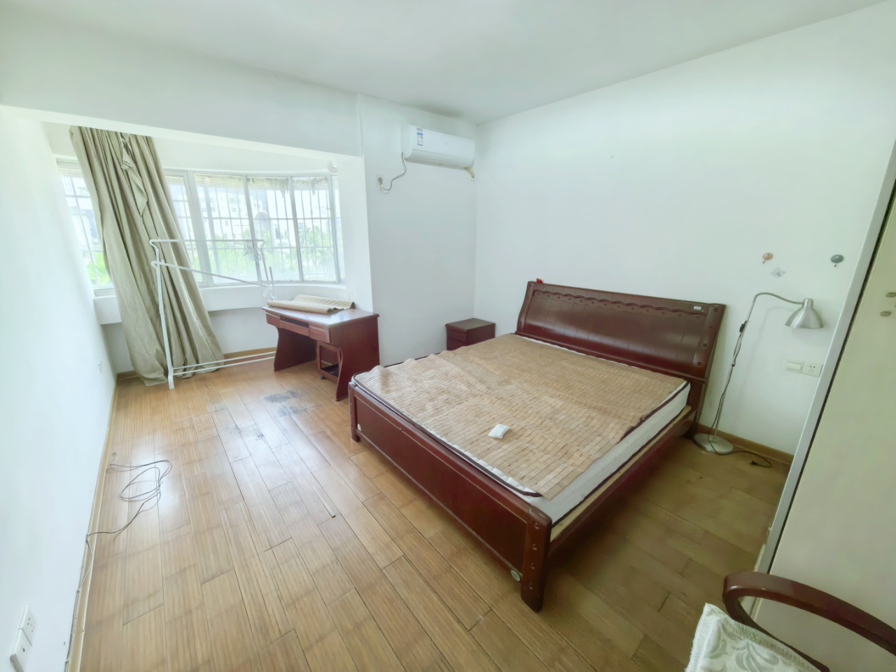 金融花园  3室2厅1卫    2700.0元/月 金融花园  3室2厅1卫    2700.0元/月室内图