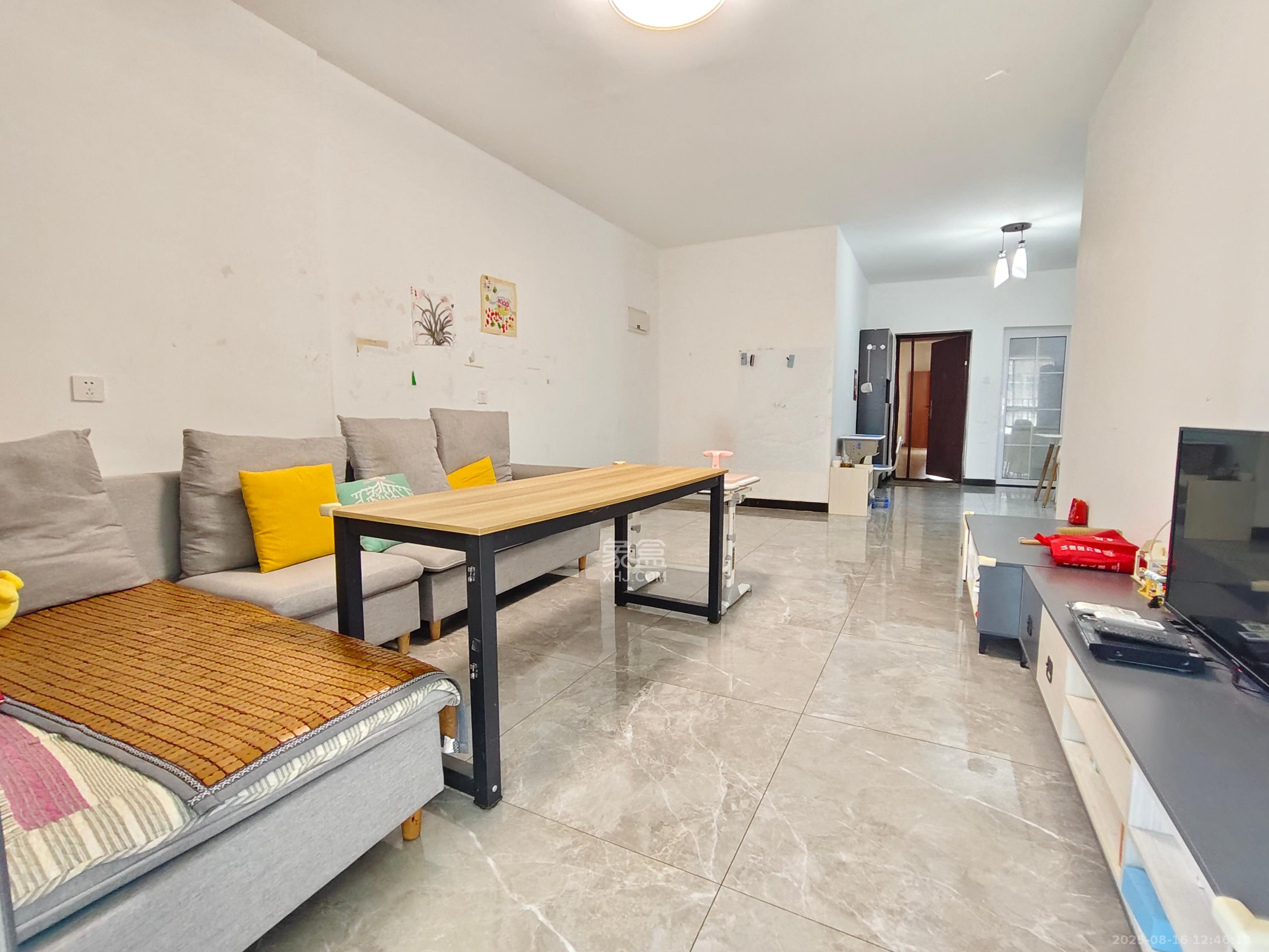 康桥长郡  3室2厅2卫    2300.0元/月室内图