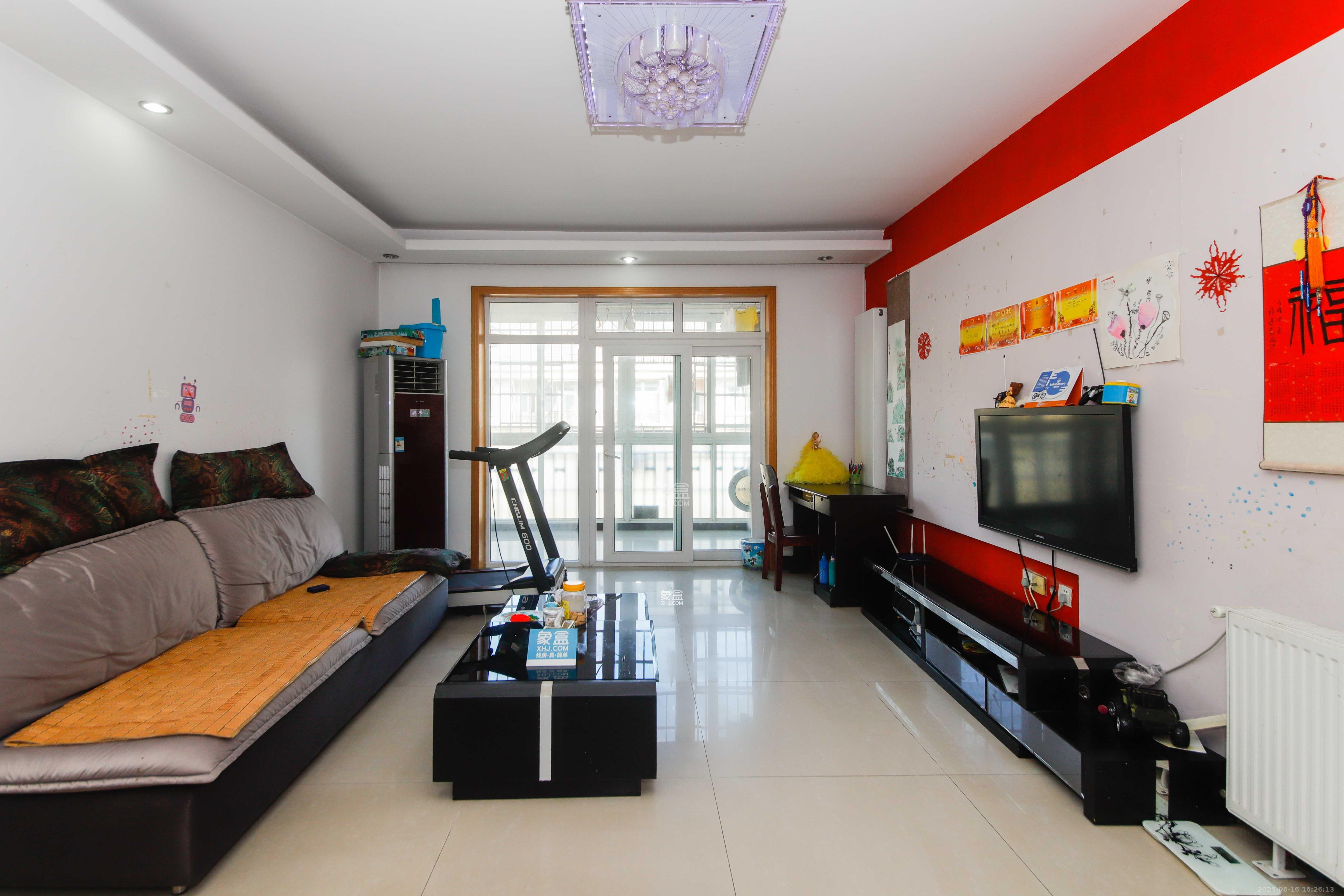 长房西郡  3室2厅2卫    2800.0元/月 长房西郡  3室2厅2卫    2800.0元/月室内图1