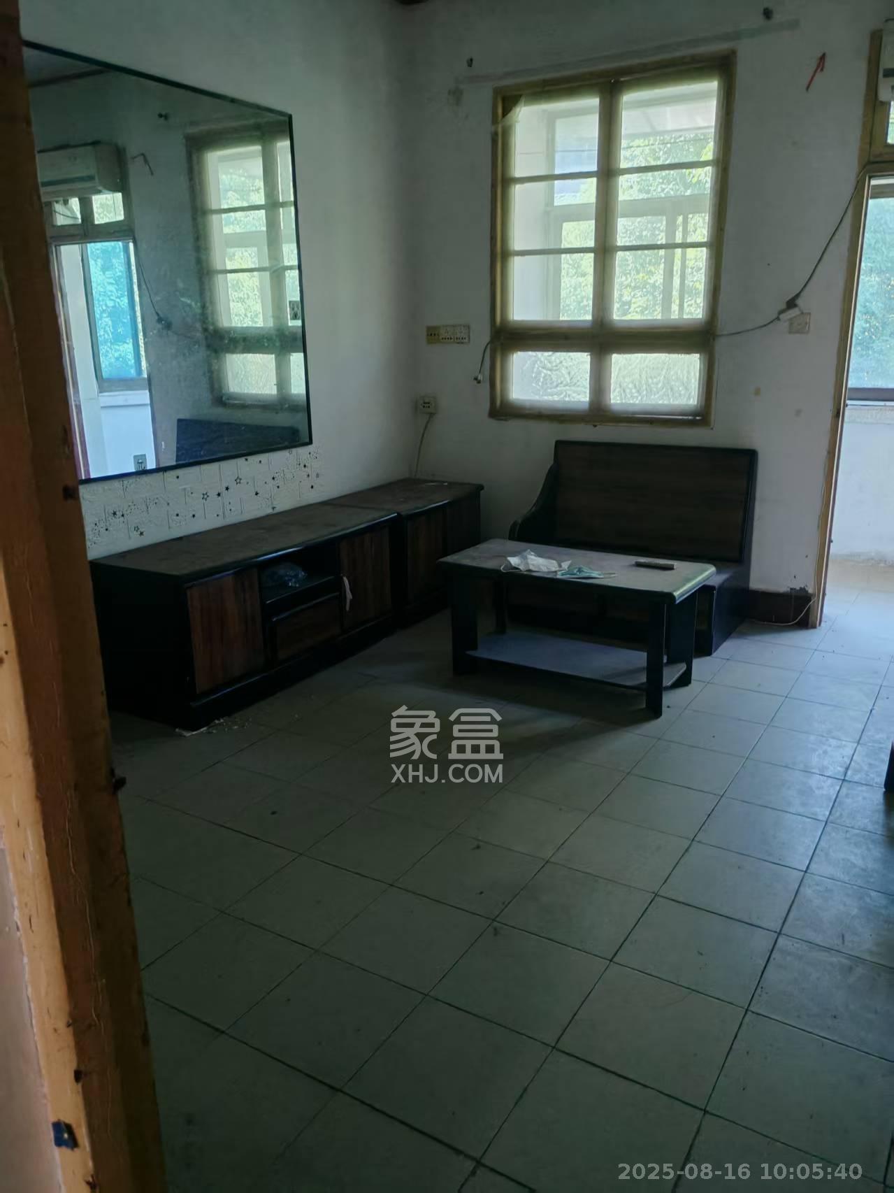 曹家坡橡鞋小区  2室1厅1卫    1200.0元/月