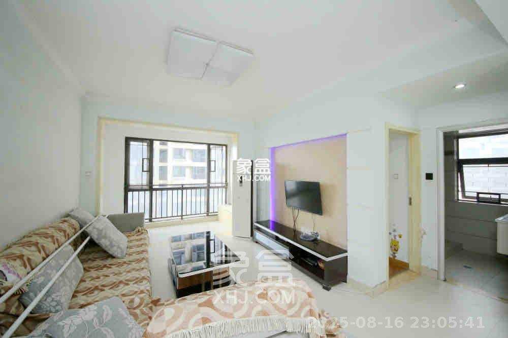 上东辛顿公寓 2室2厅1卫 2200.0元/月 上东辛顿公寓 2室2厅1卫 2200.0元/月室内图