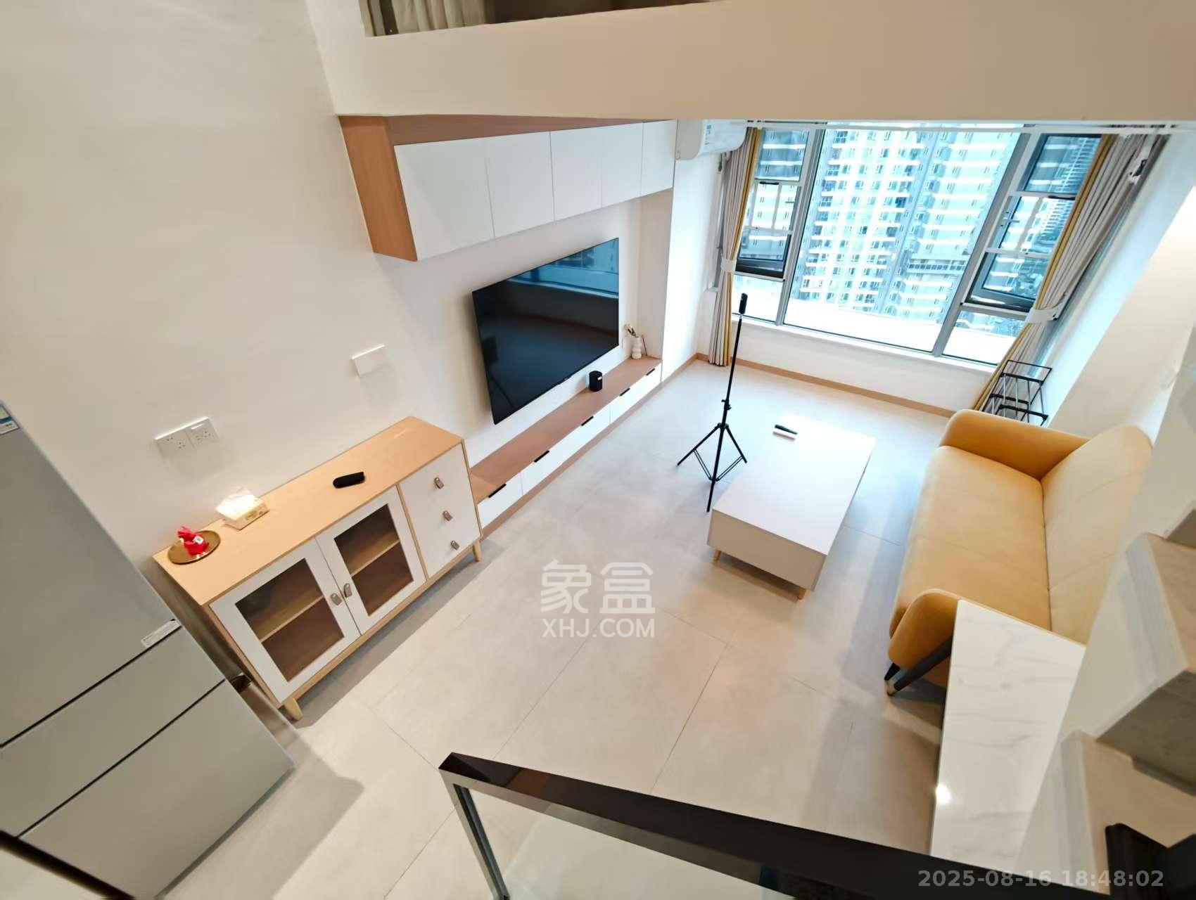保利天禧EF区  2室2厅1卫   2800.00元/月室内图