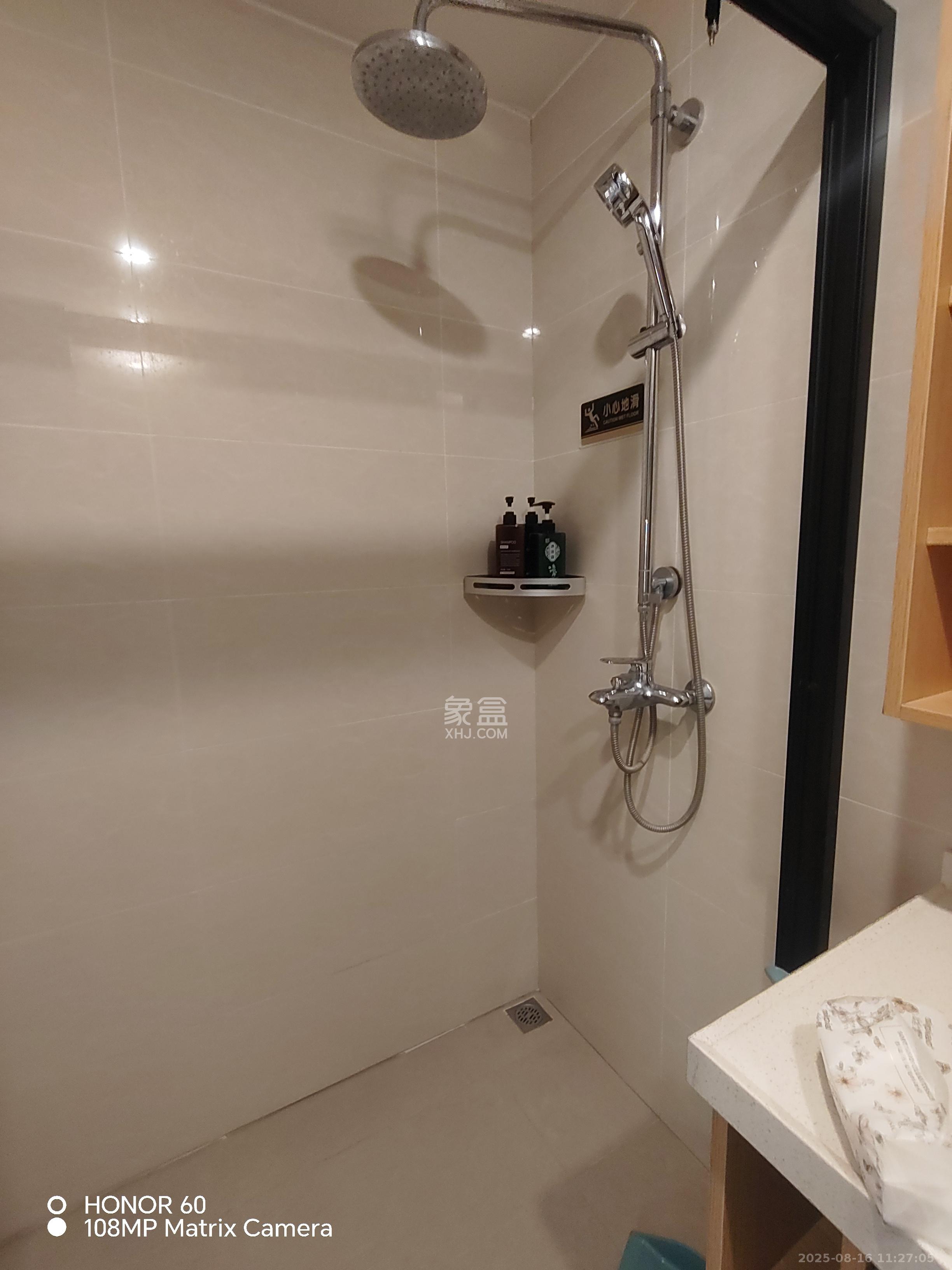 阳光城檀悦  1室1厅1卫    1800.0元/月 阳光城檀悦  1室1厅1卫    1800.0元/月室内图