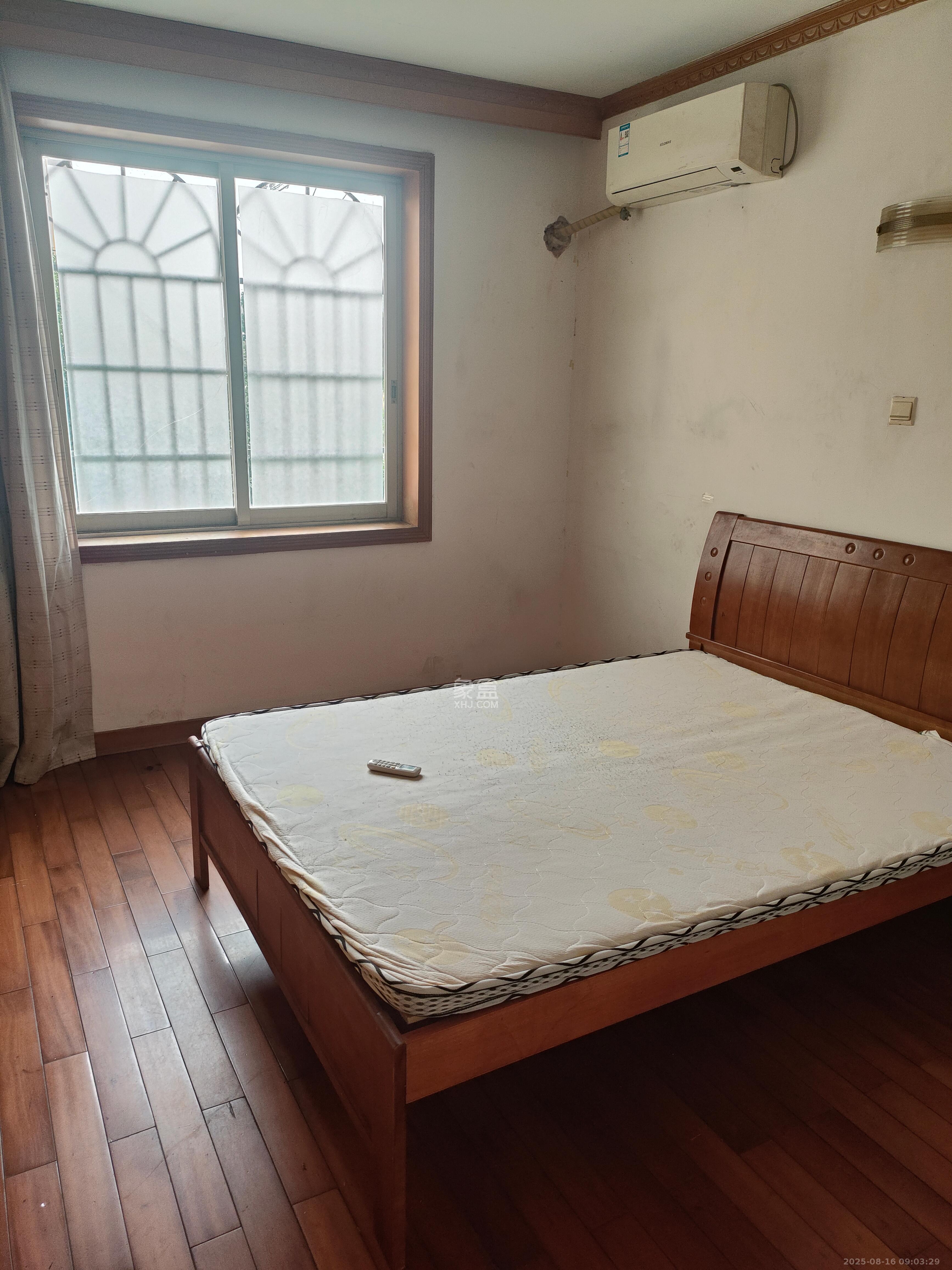 骆家坝小区 2室1厅1卫 1800.0元/月 骆家坝小区 2室1厅1卫 1800.0元/月室内图