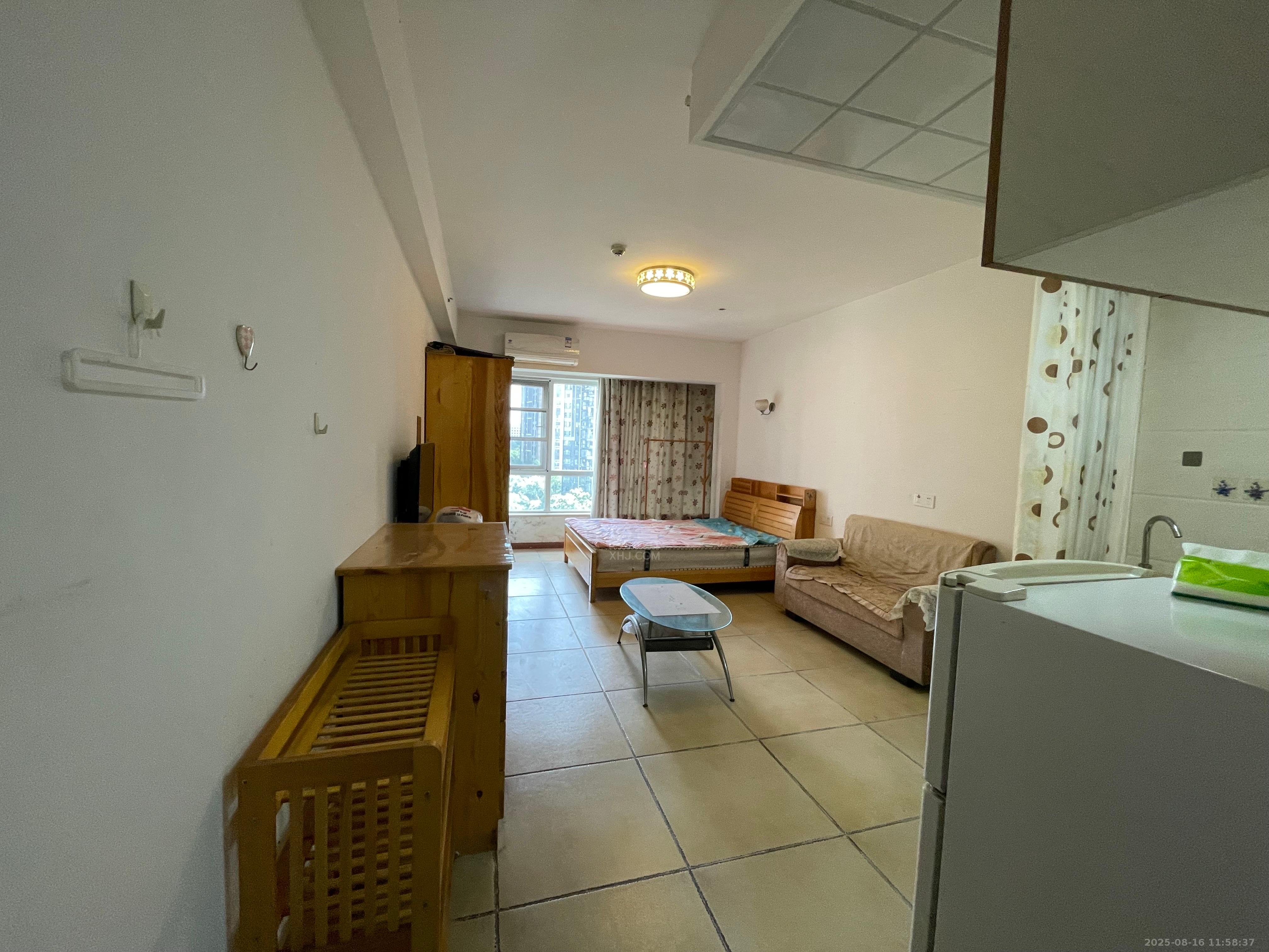 美的城三期 1室1厅1卫 1200.0元/月 美的城三期 1室1厅1卫 1200.0元/月室内图