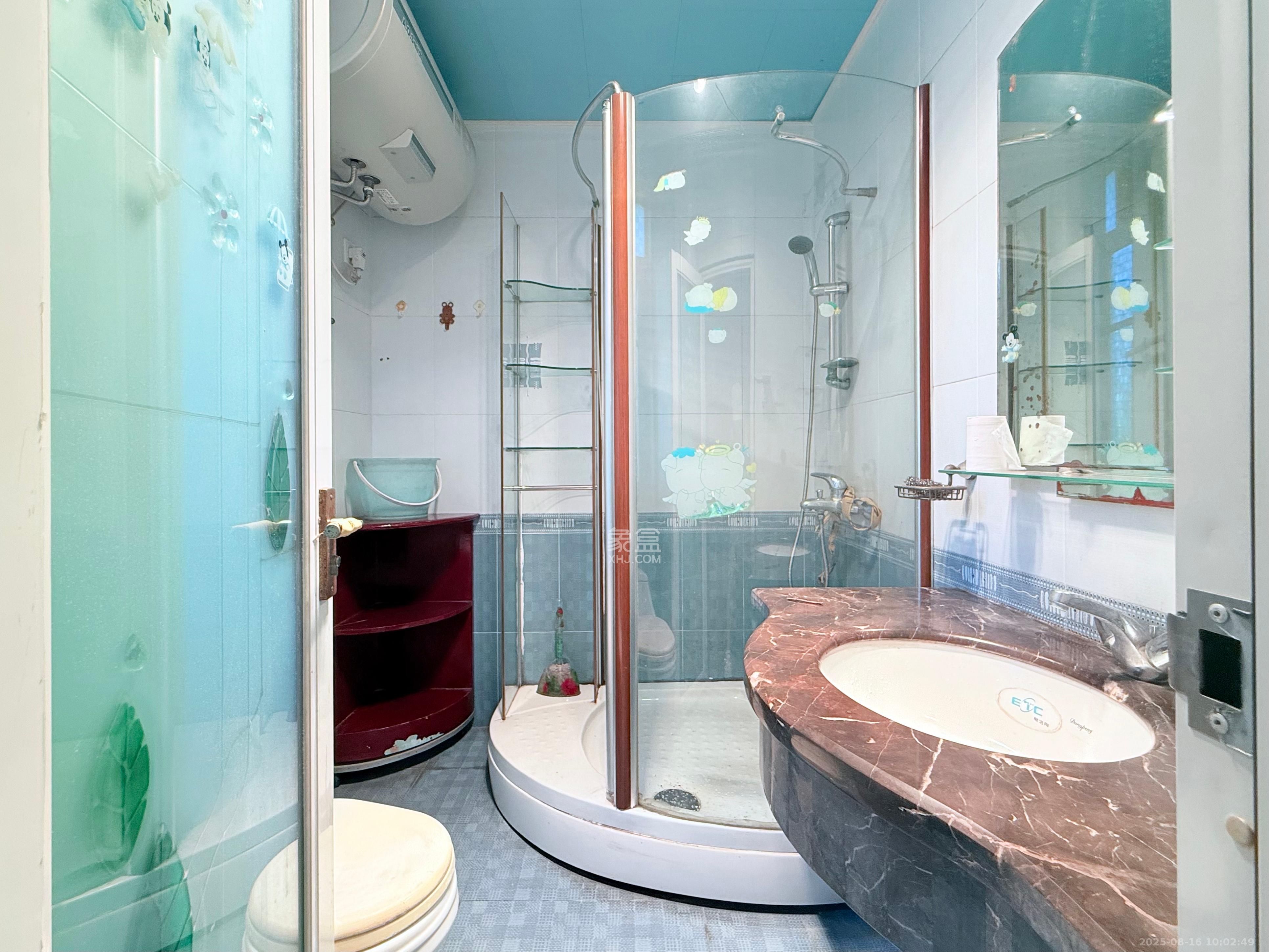 华盛家园  3室2厅2卫    2300.0元/月 华盛家园  3室2厅2卫    2300.0元/月室内图