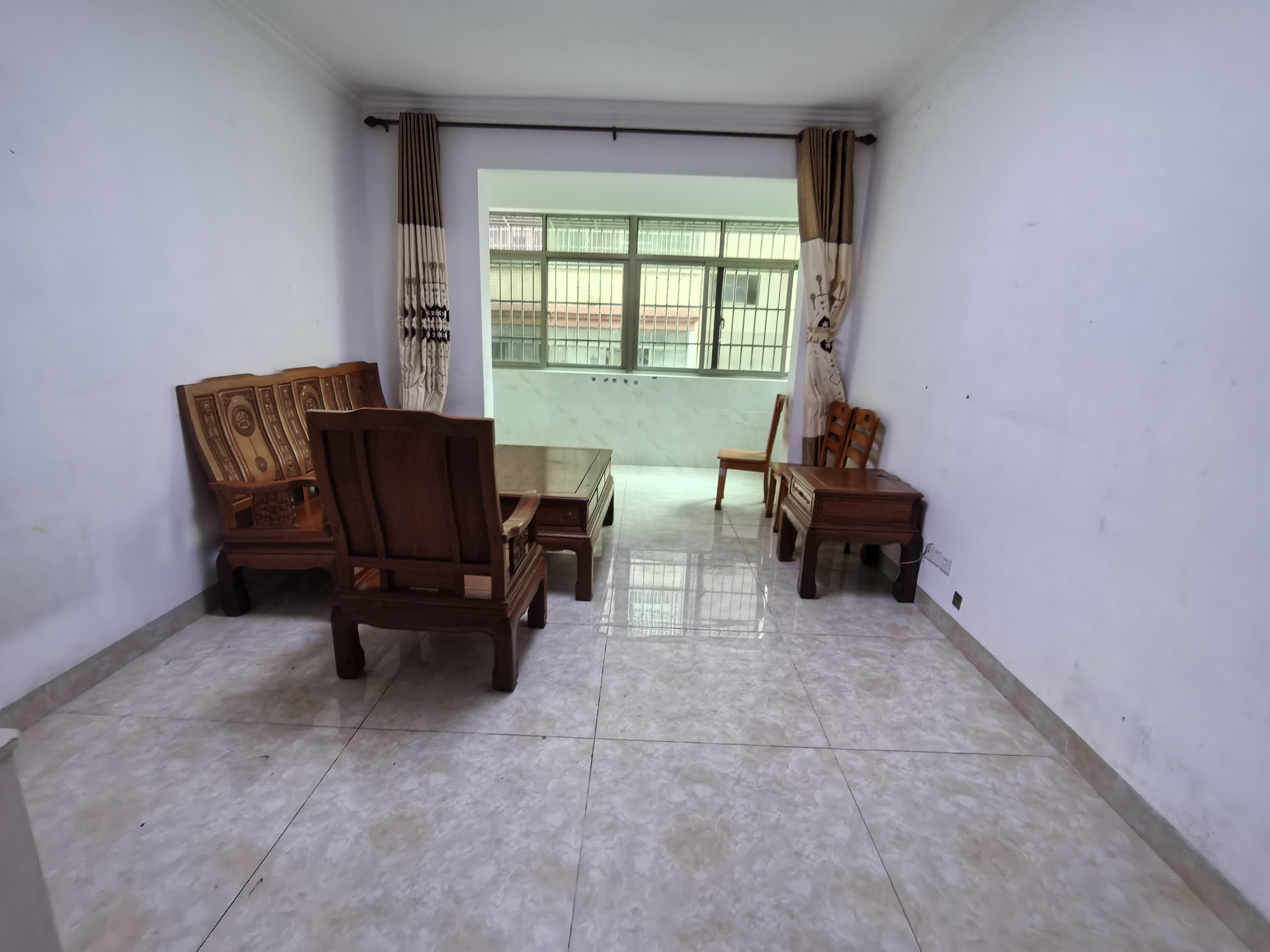 振发二里12号 1室1厅1卫 1600.0元/月 振发二里12号 1室1厅1卫 1600.0元/月室内图