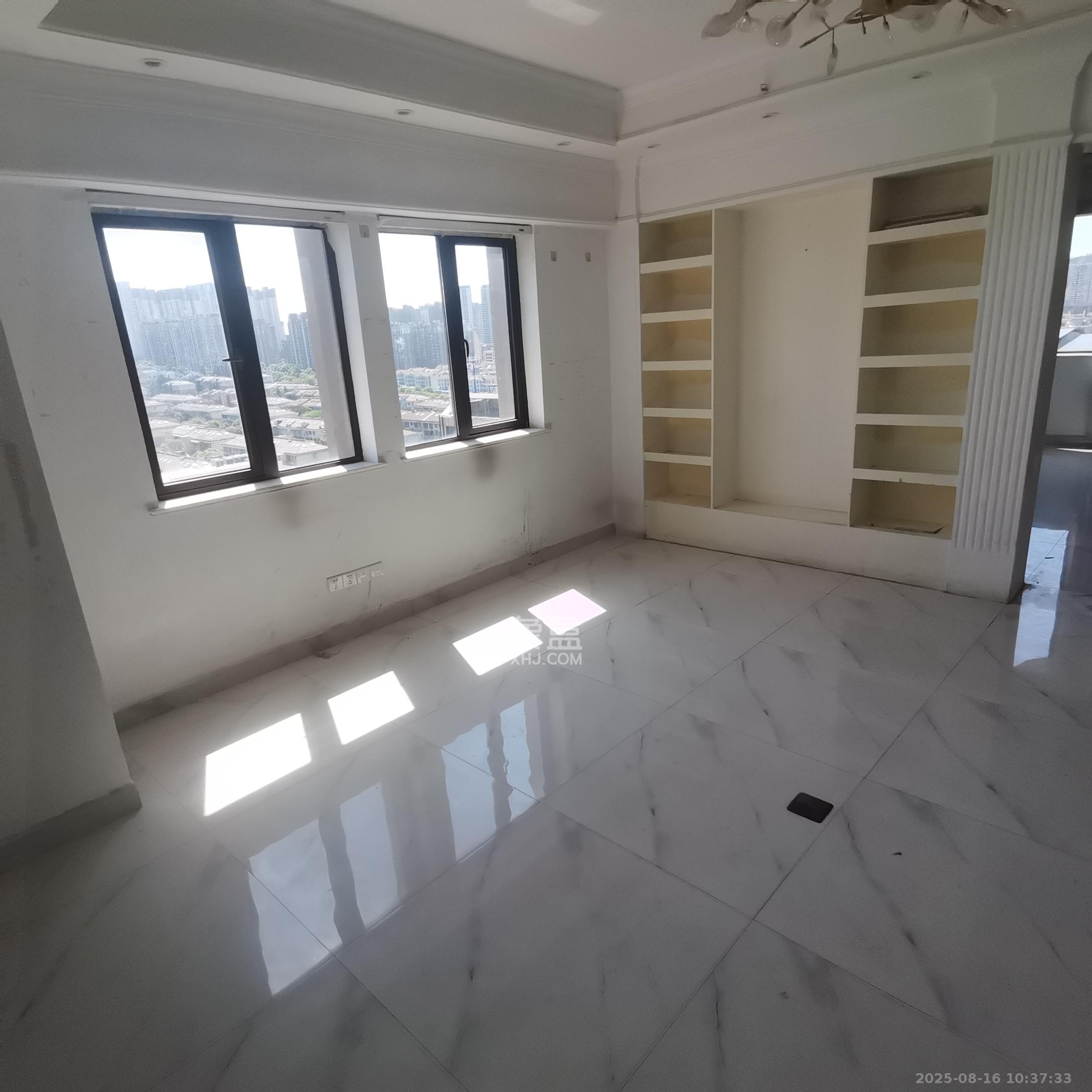 喜盈门范城 2室1厅1卫 3100.0元/月 喜盈门范城 2室1厅1卫 3100.0元/月室内图