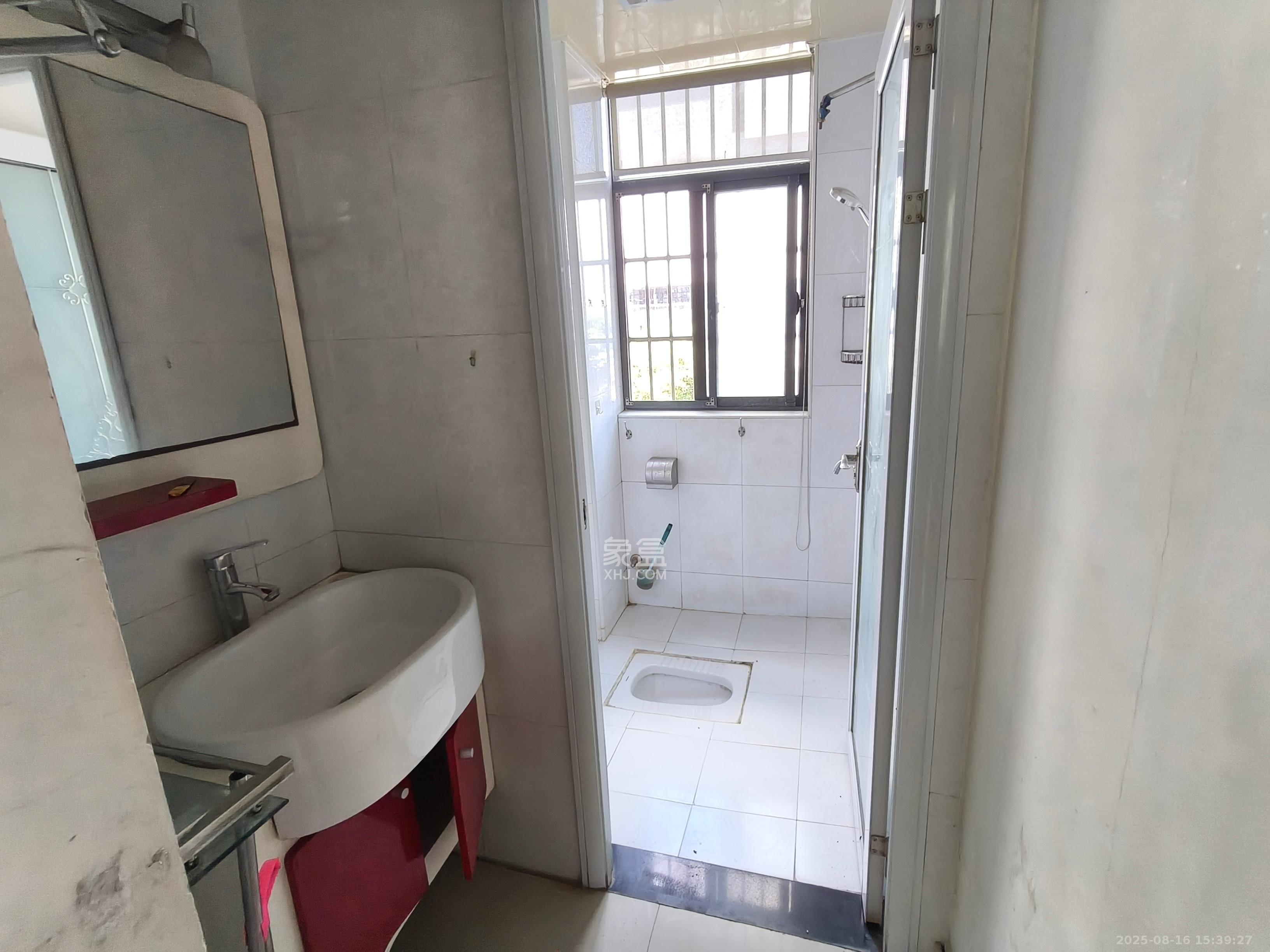 星城映象 3室2厅1卫 2200.0元/月 星城映象 3室2厅1卫 2200.0元/月室内图